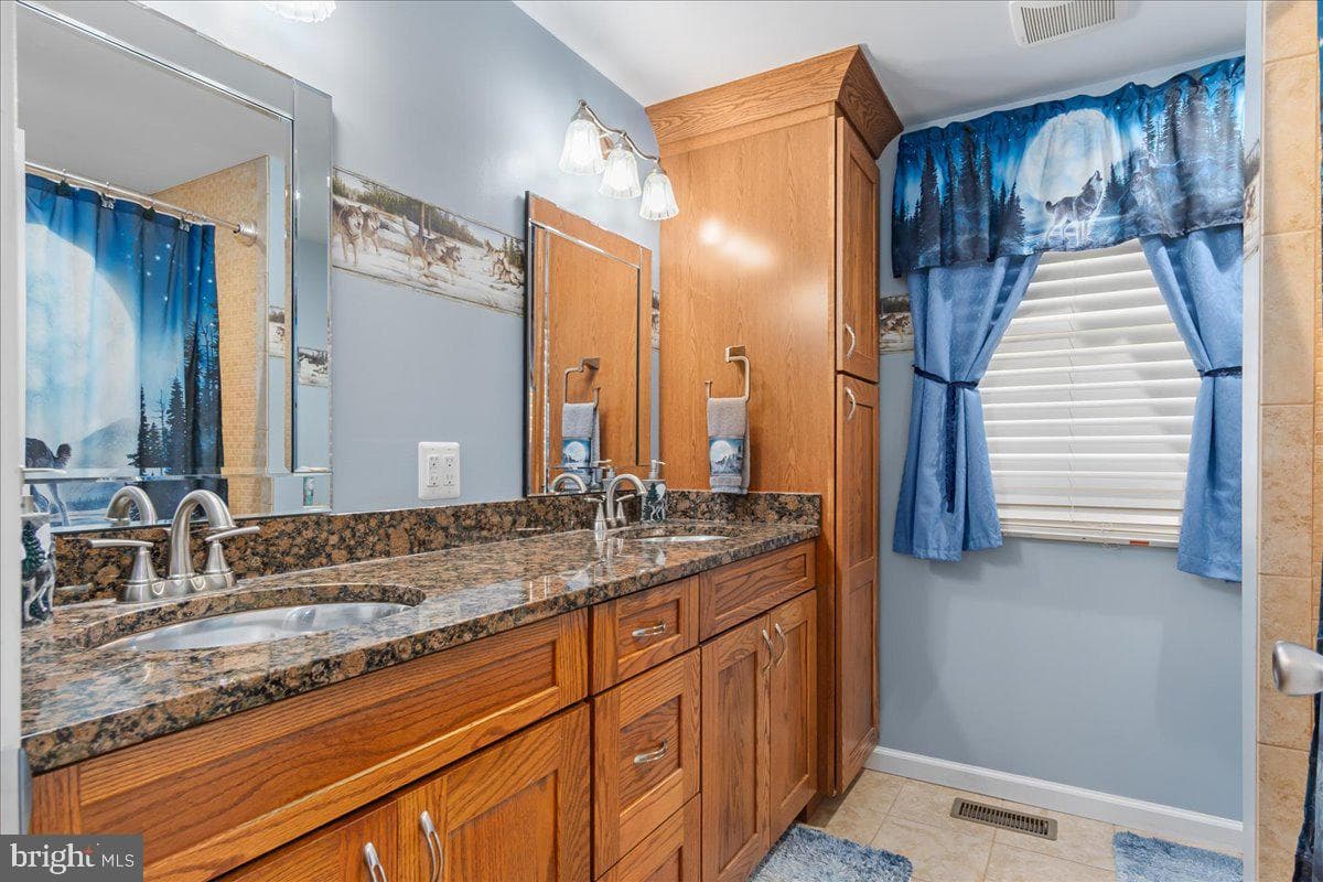 11701 Walnut Point Road photo 27