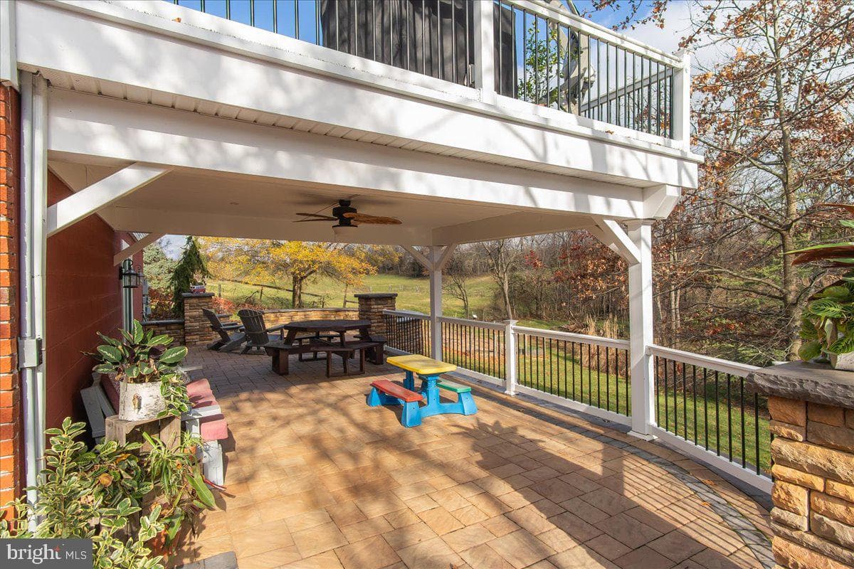 11701 Walnut Point Road photo 9
