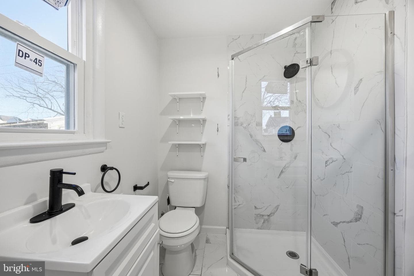 813 Lanvale Street photo 9