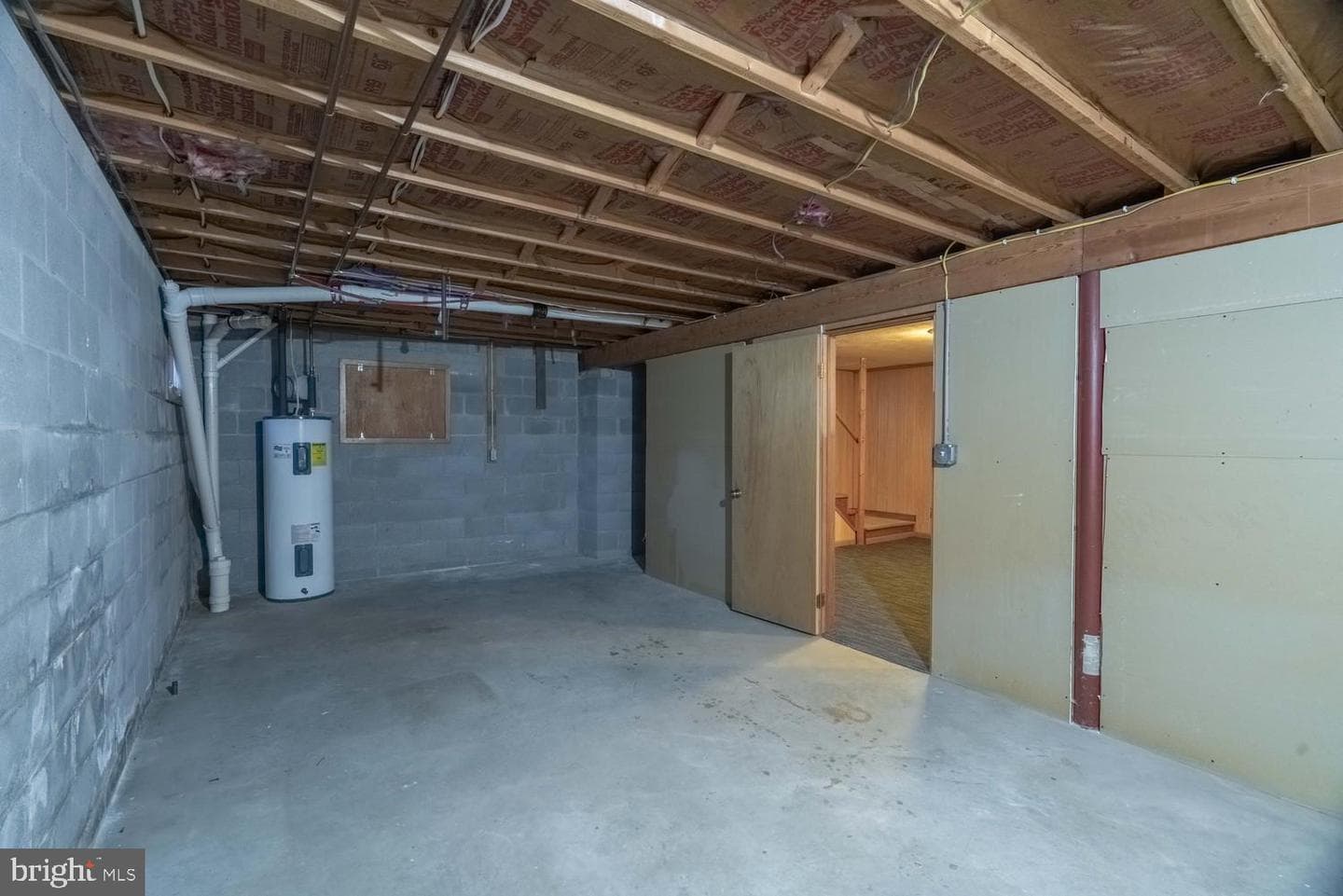 17511 Gay Street photo 12