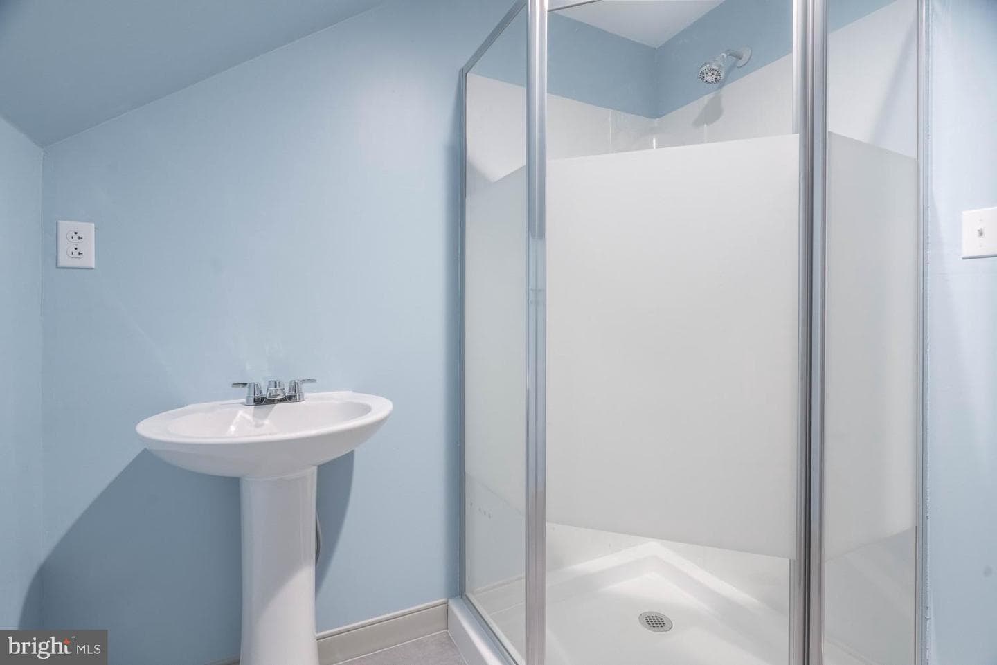 17511 Gay Street photo 21