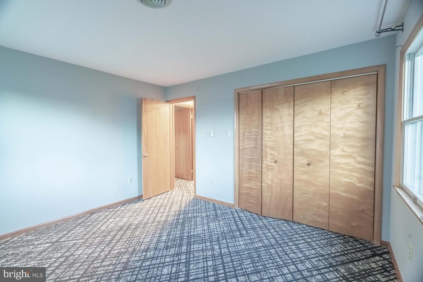 17511 Gay Street photo 22