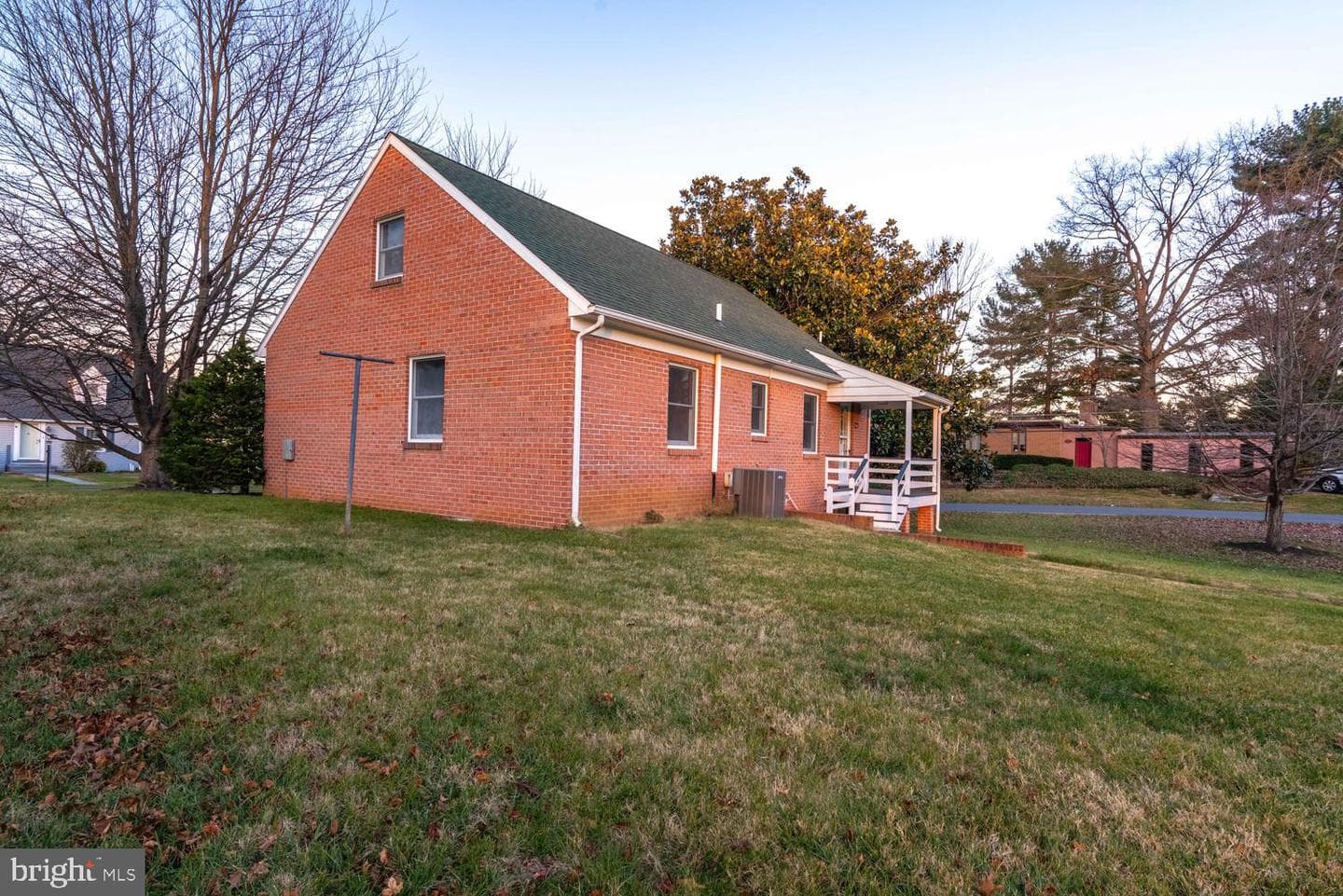 17511 Gay Street photo 29