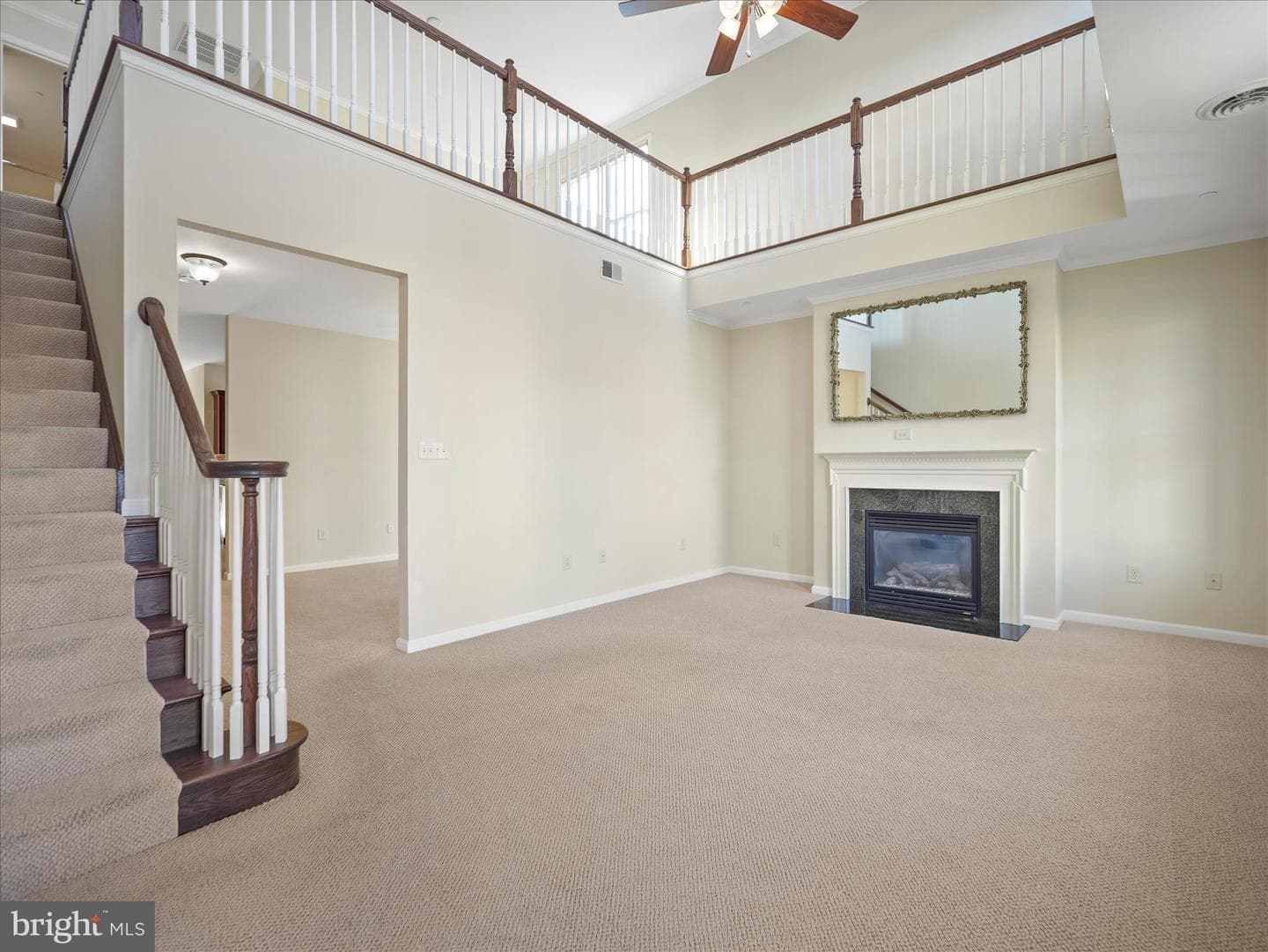608 Tudor Drive photo 3