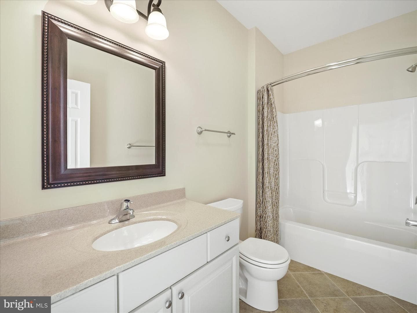 608 Tudor Drive photo 33