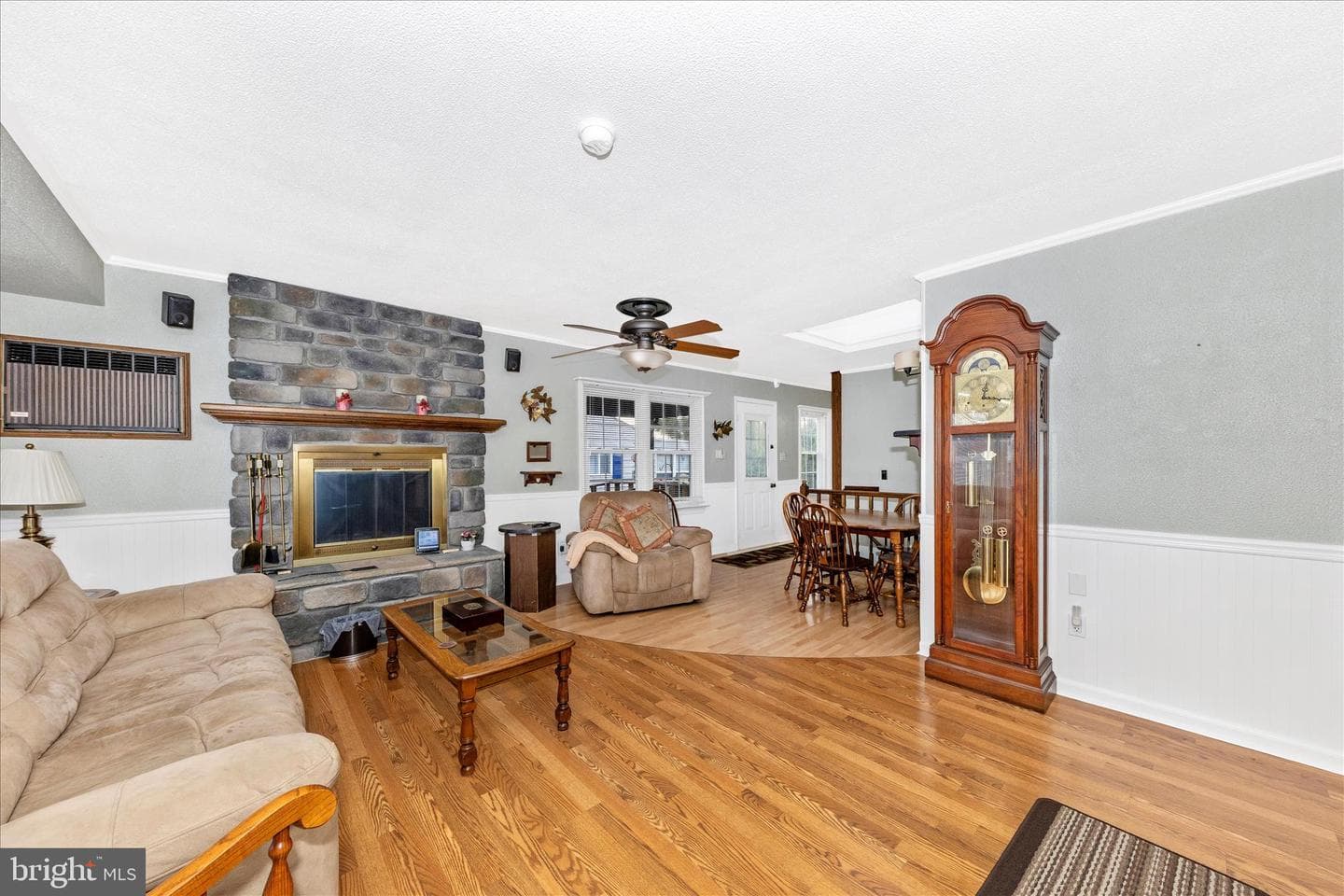 11304 Manse Road photo 4