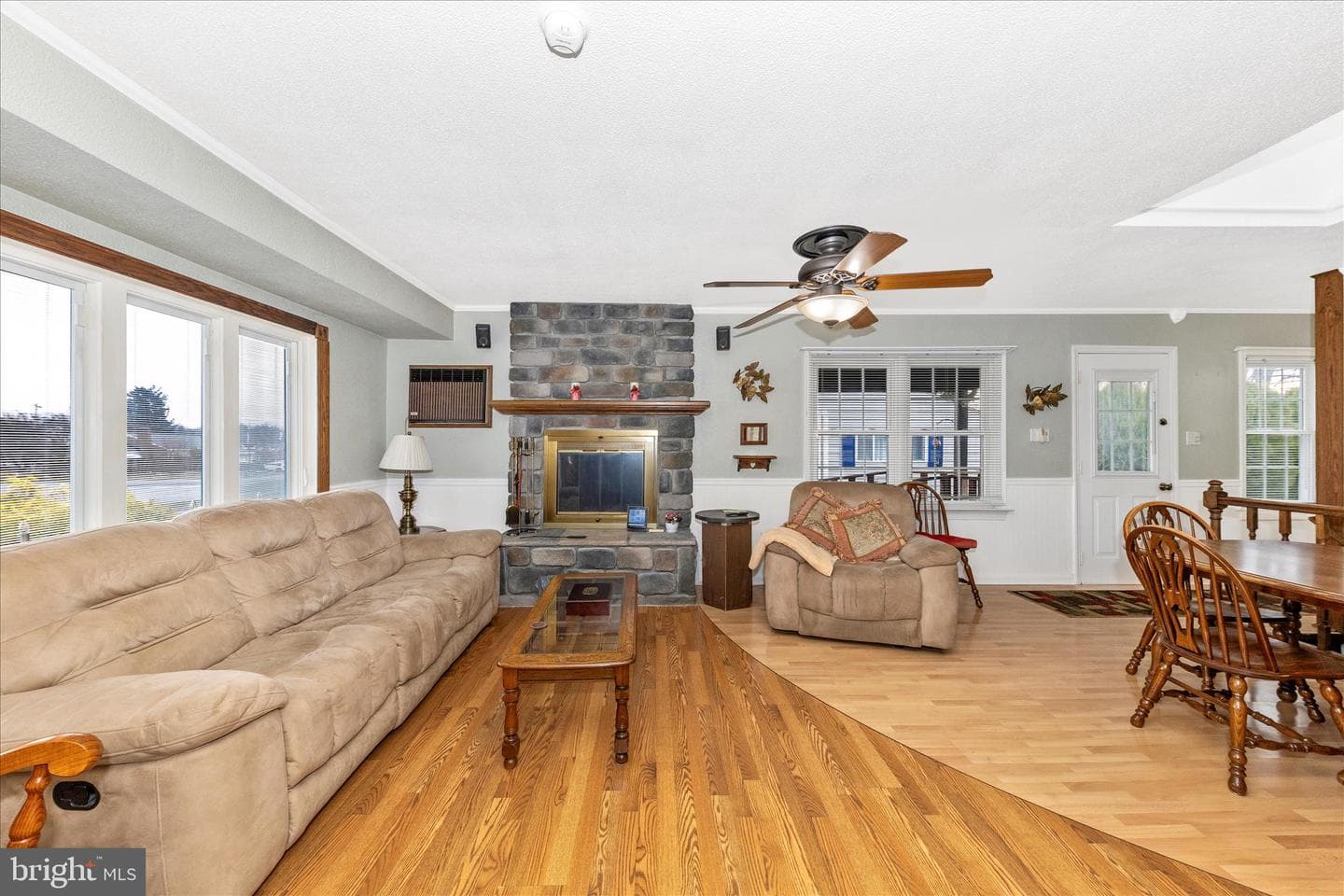 11304 Manse Road photo 6