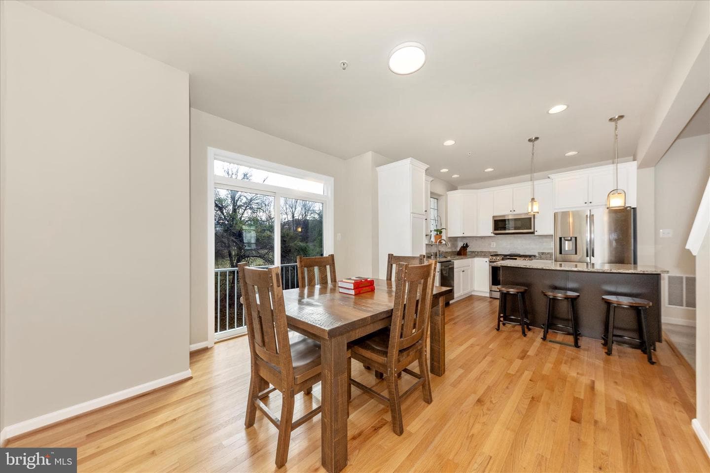 20213 Capital Lane photo 11