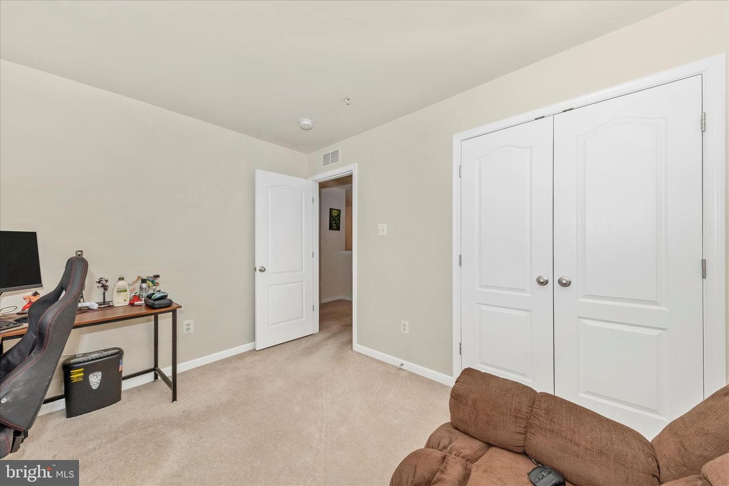 20213 Capital Lane photo 32