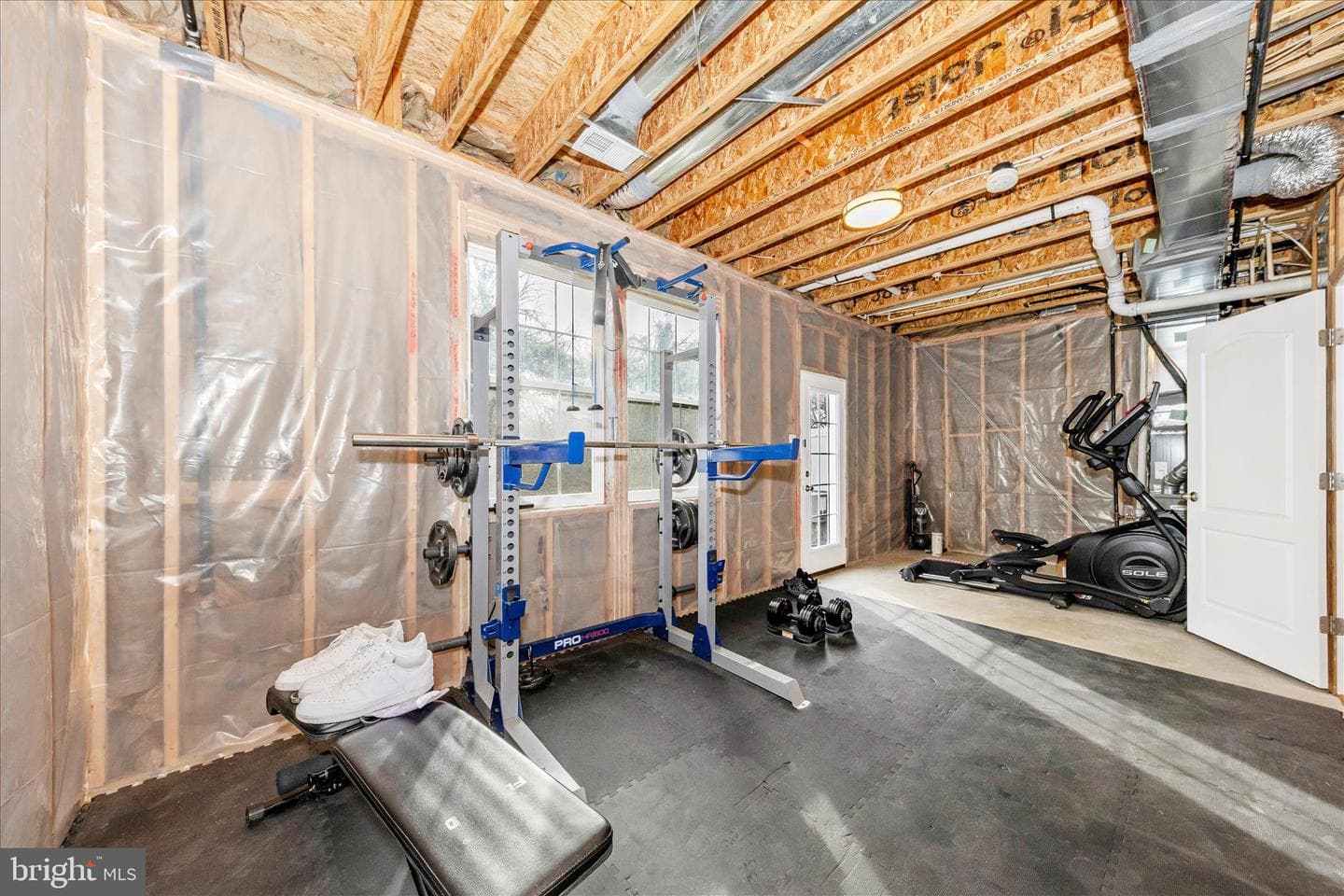 20213 Capital Lane photo 35