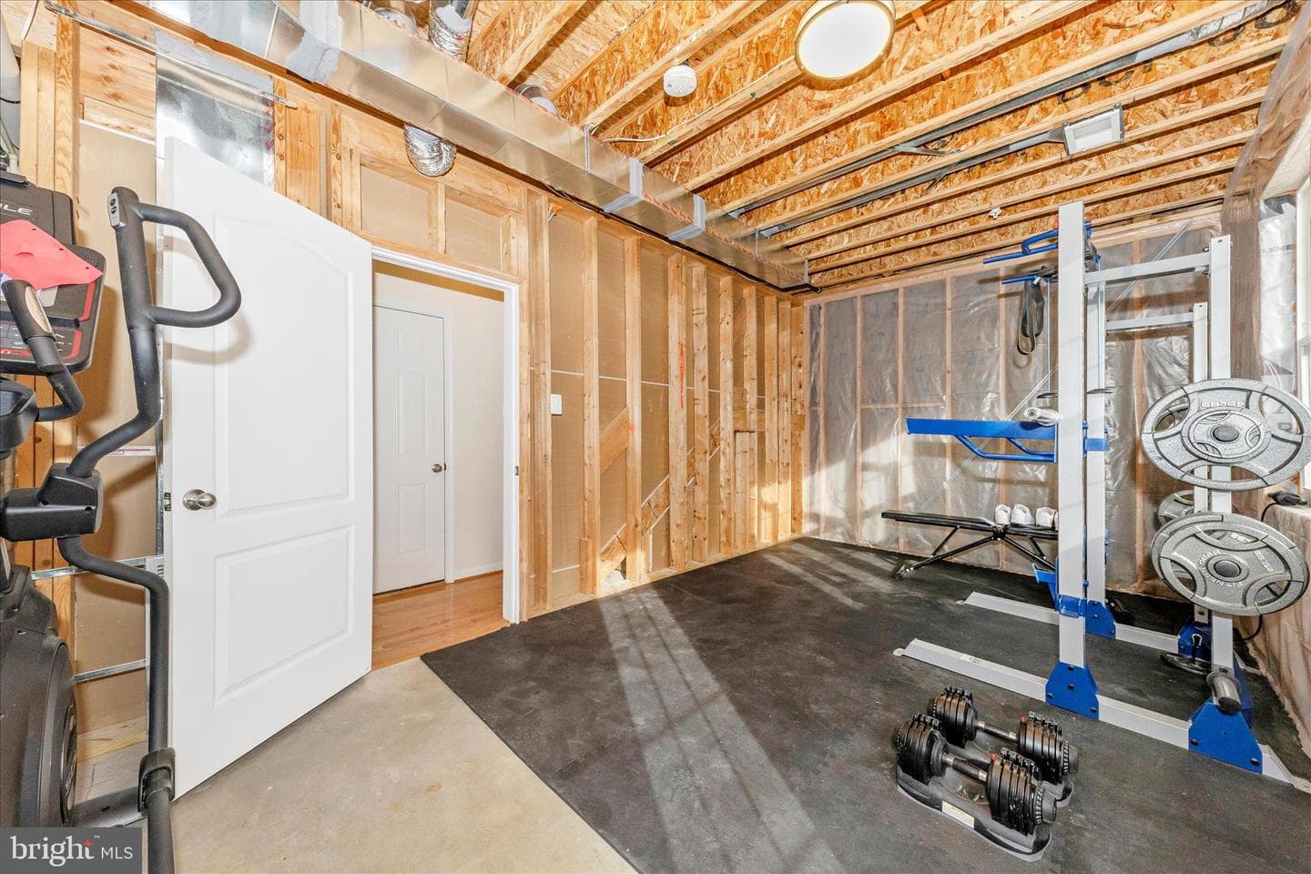 20213 Capital Lane photo 36