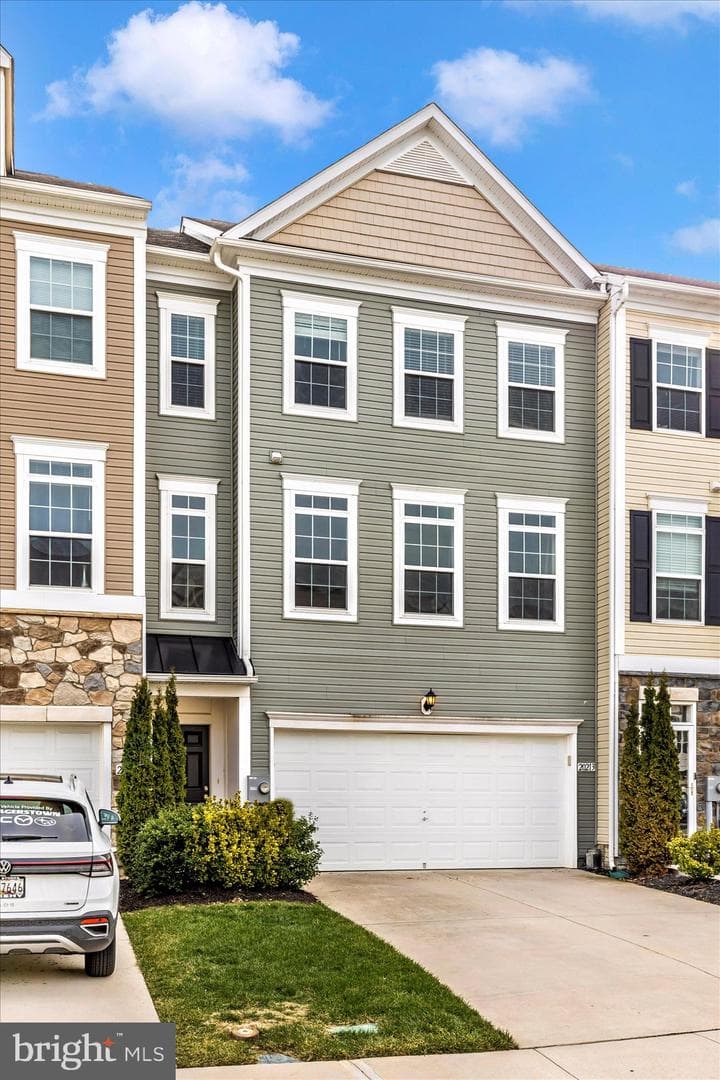 20213 Capital Lane photo 42