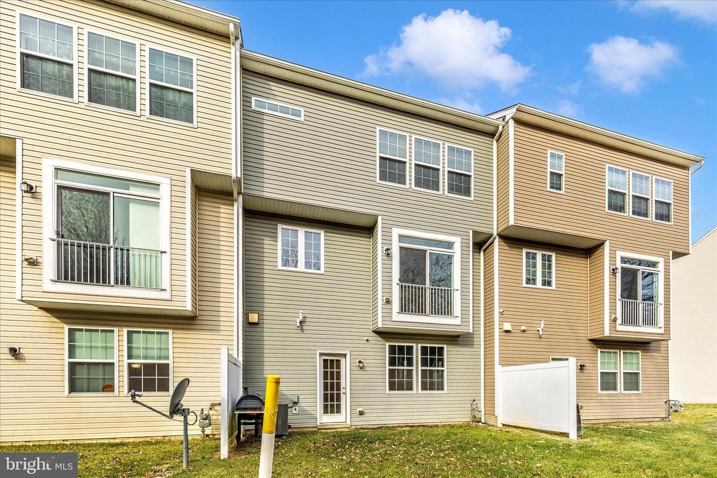 20213 Capital Lane photo 46