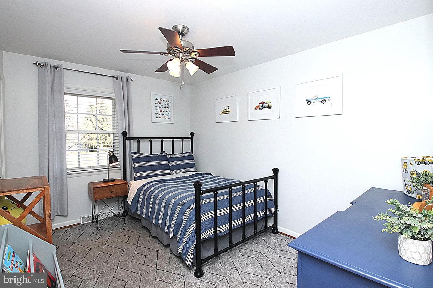 22107 Beaverbrook Drive photo 31