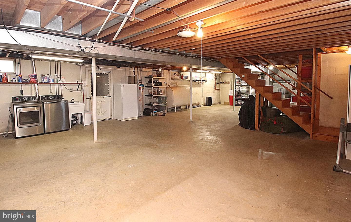 22107 Beaverbrook Drive photo 34