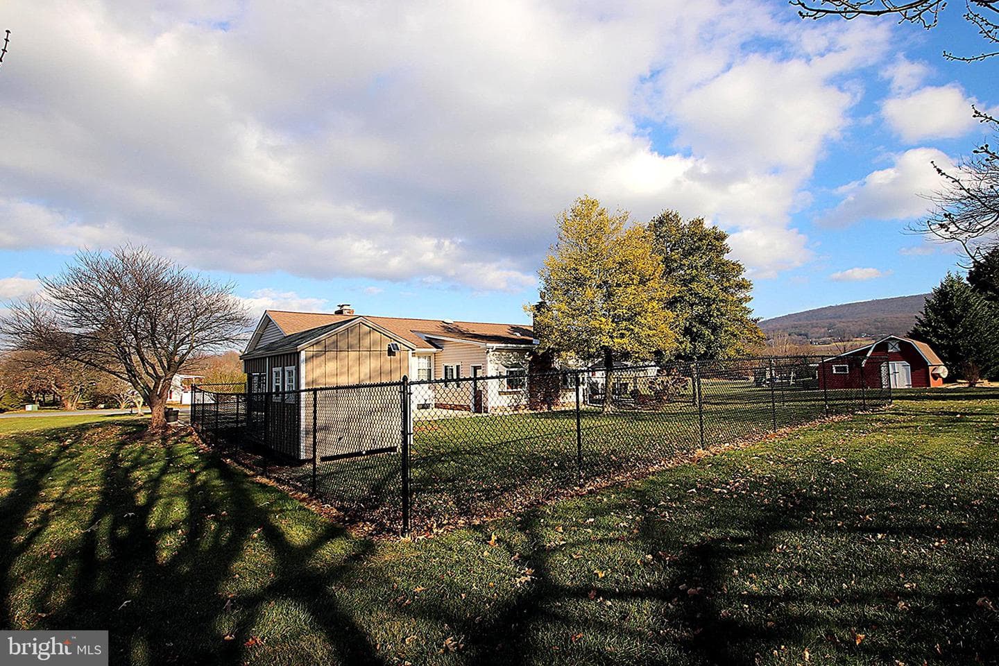 22107 Beaverbrook Drive photo 38