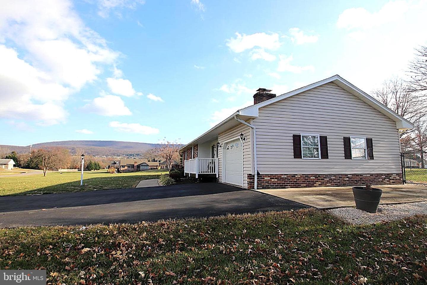 22107 Beaverbrook Drive photo 39