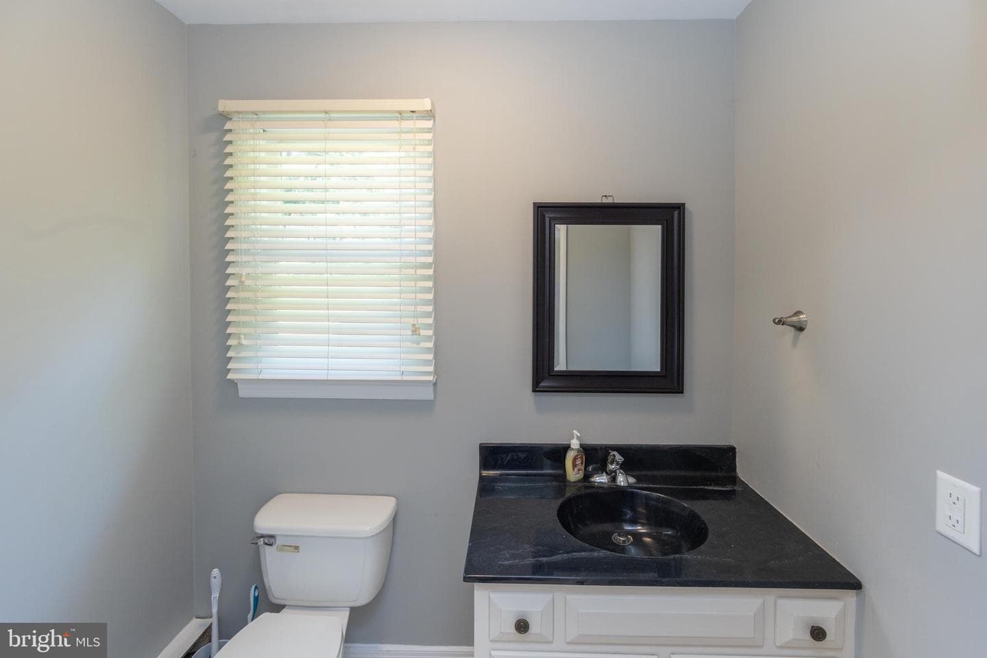 10813 Wilcox Drive photo 31