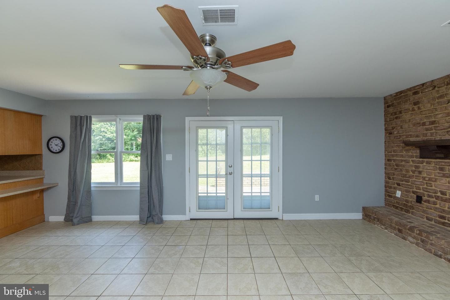 10813 Wilcox Drive photo 5