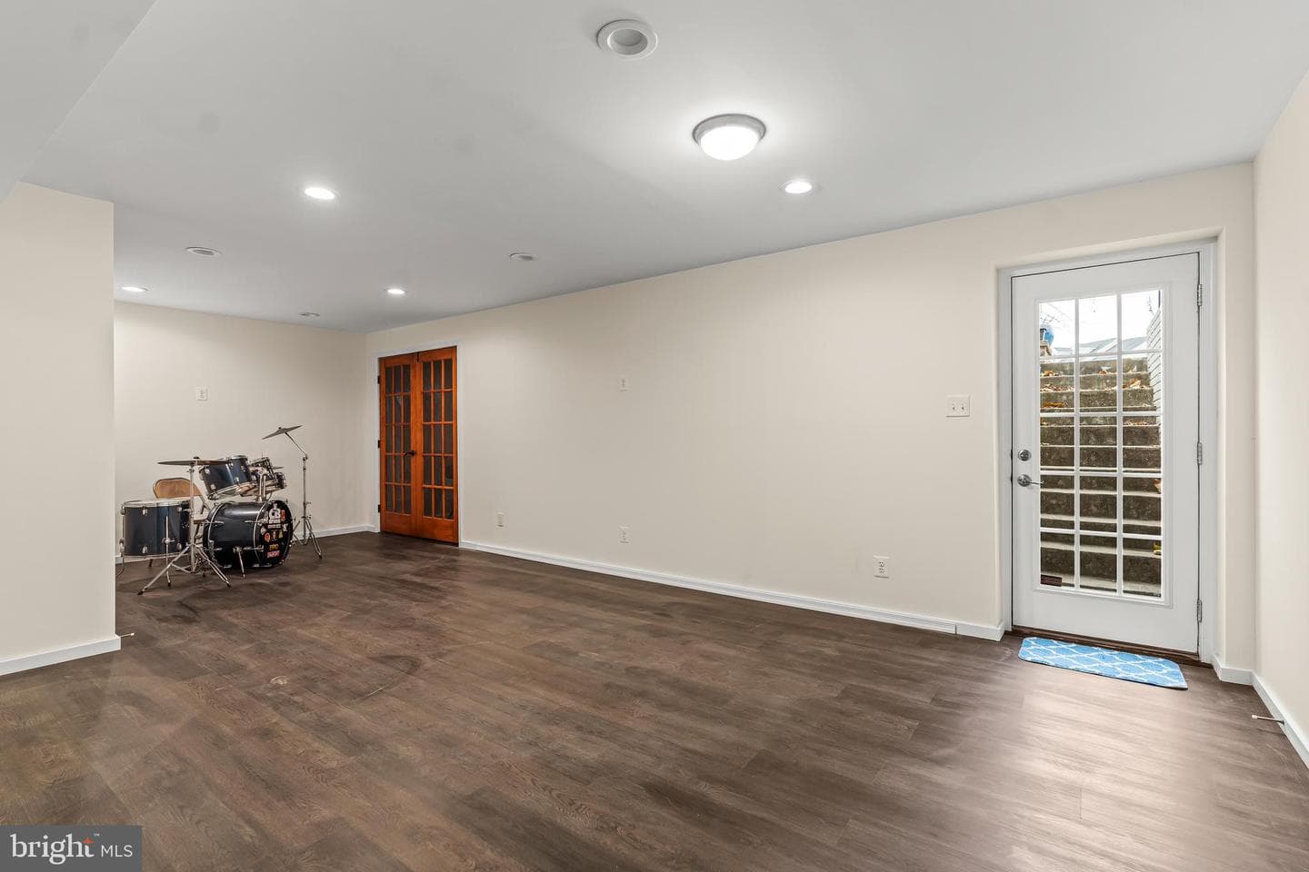 9401 Westenberger Drive photo 38