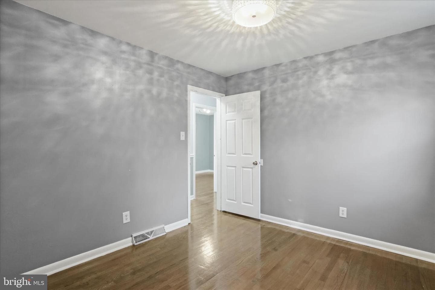 16840 Petmar Circle photo 20