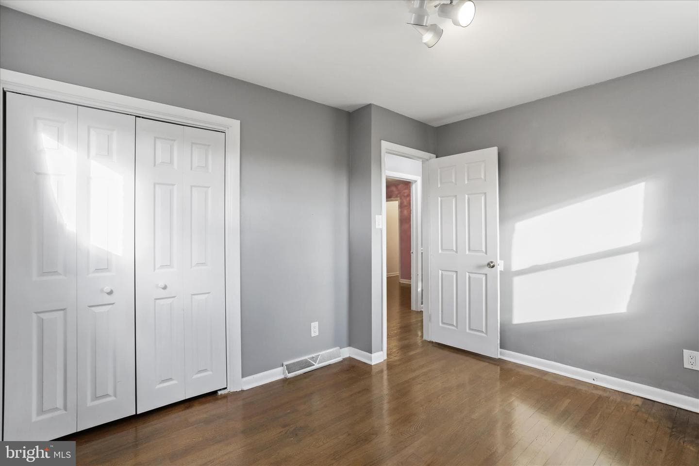 16840 Petmar Circle photo 22