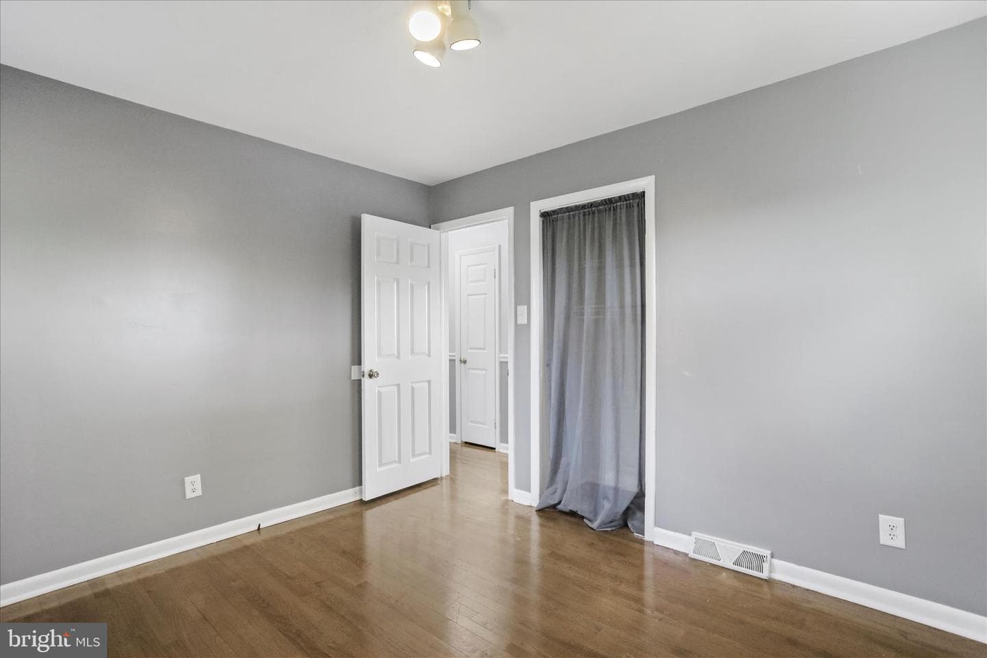 16840 Petmar Circle photo 24