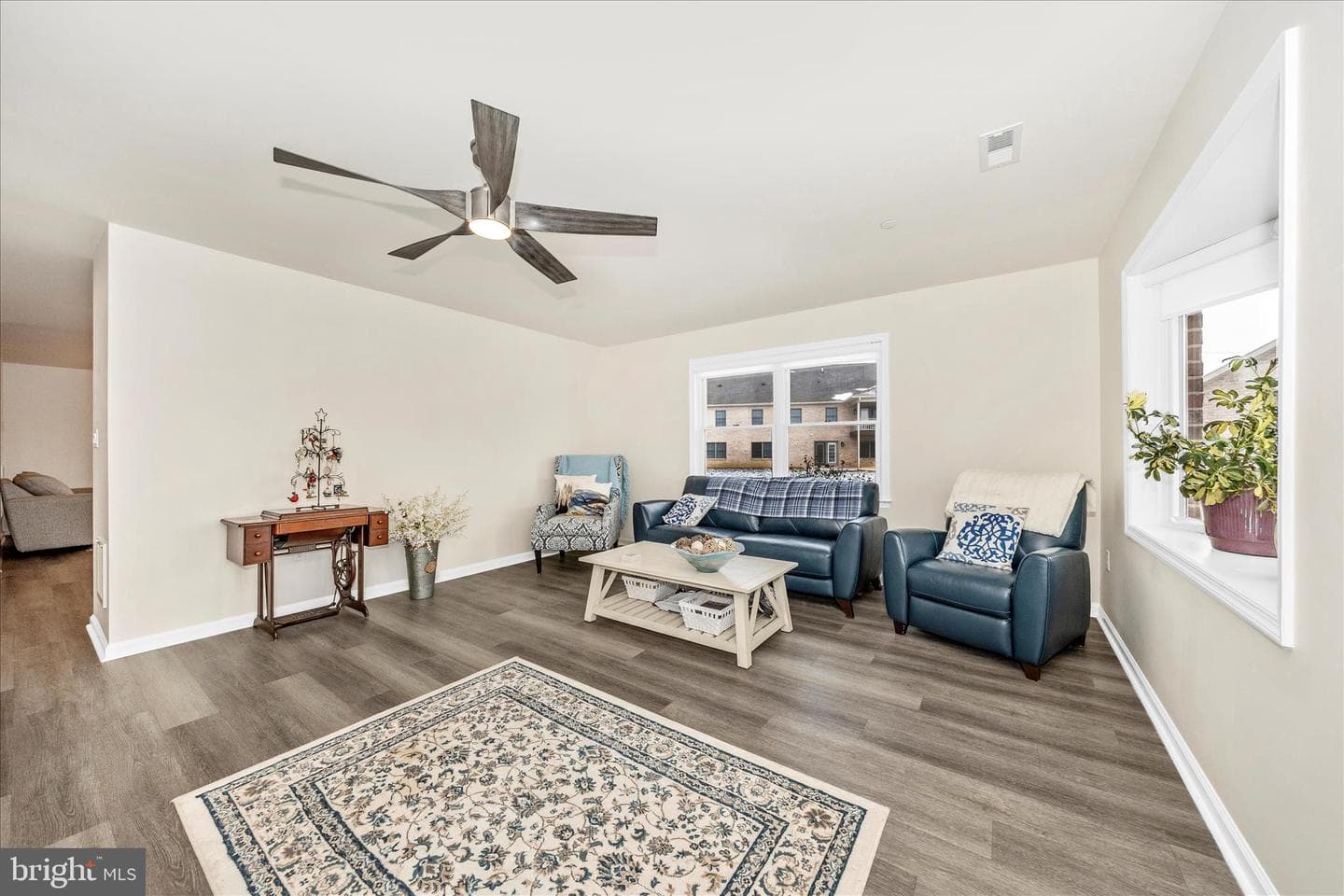 13412 Marquise Drive photo 4