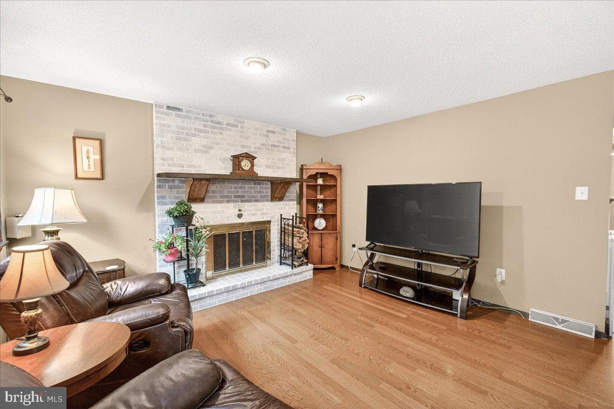 11738 Meadowlark Avenue photo 21