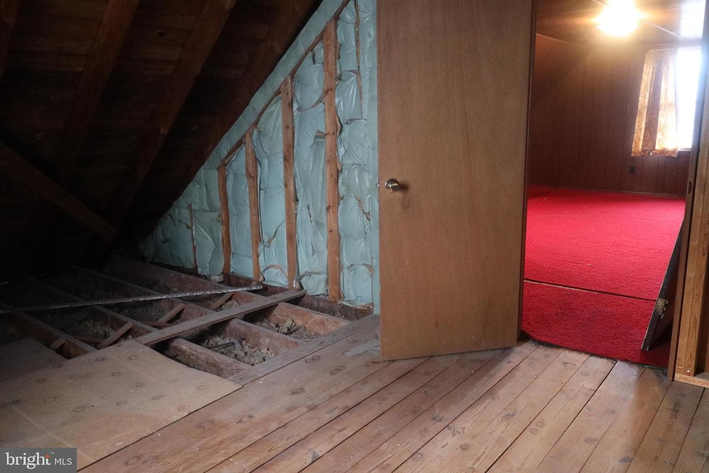526 Pangborn Boulevard photo 28
