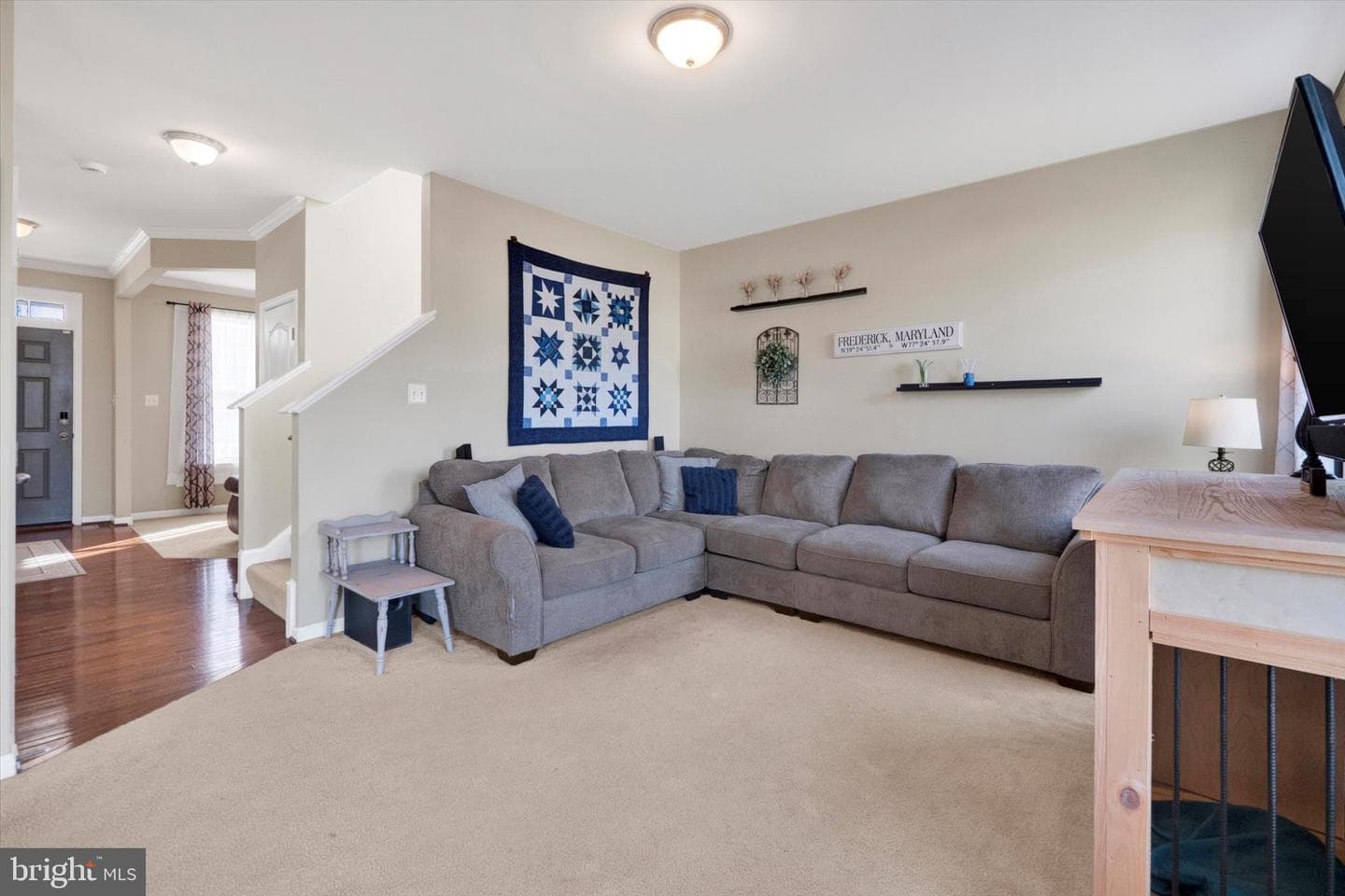 9548 Dumbarton Drive photo 9