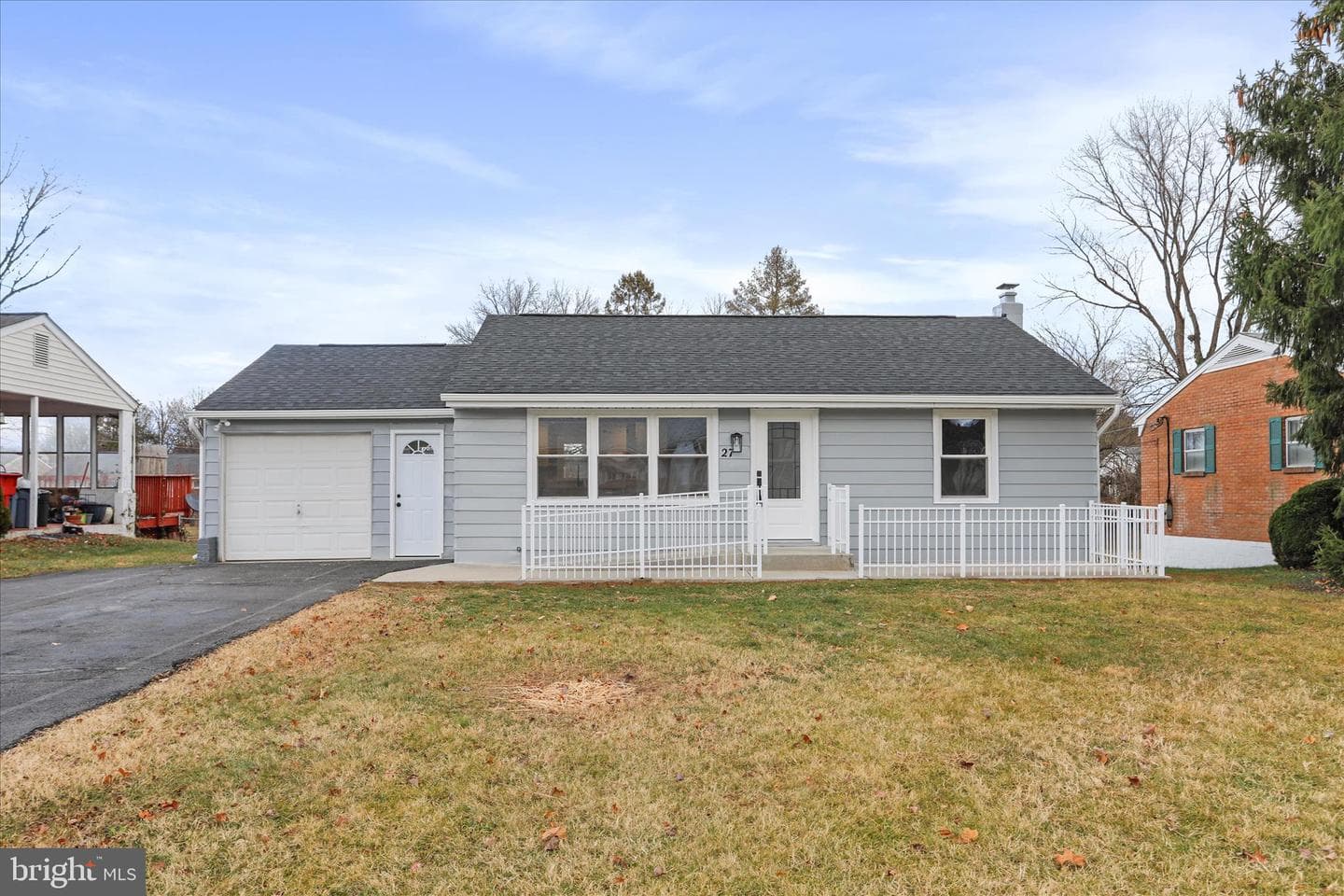 27 Harvard Road photo 3