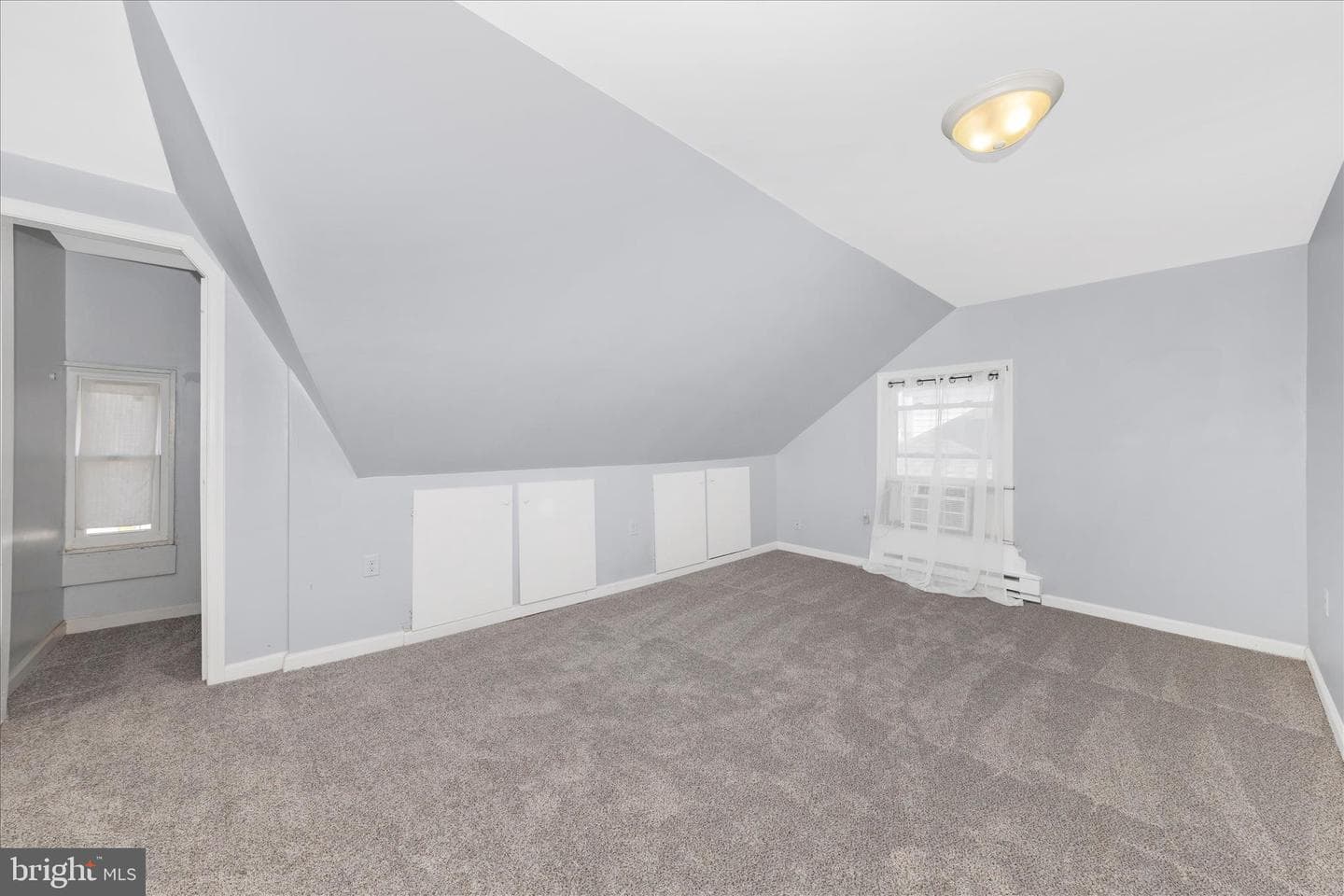 522 N Mulberry Street photo 32