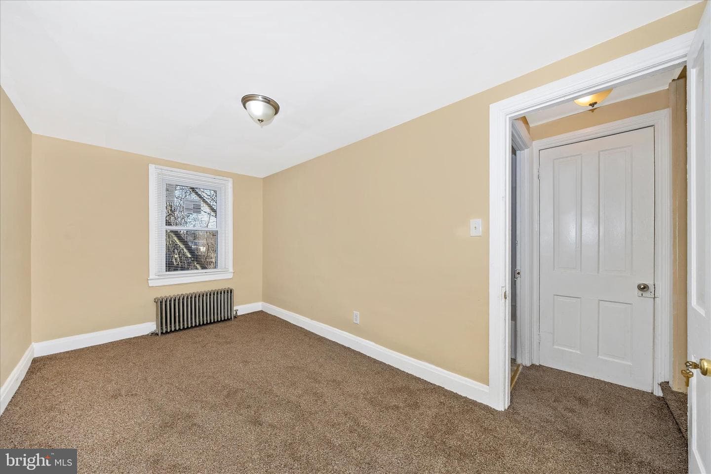 137 E Antietam Street photo 28