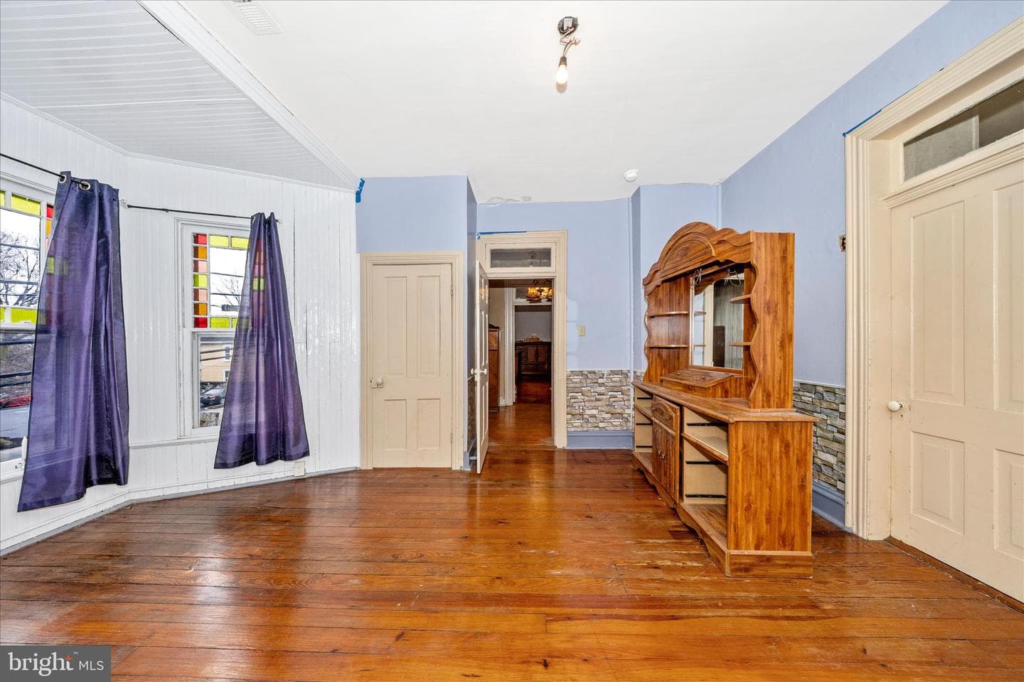 30 W Potomac Street photo 33