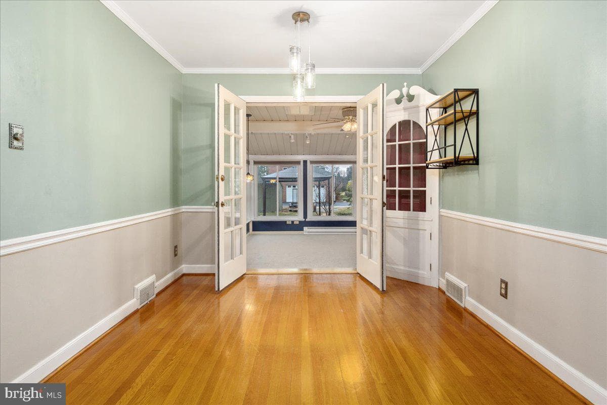 117 Calvert Terrace photo 3