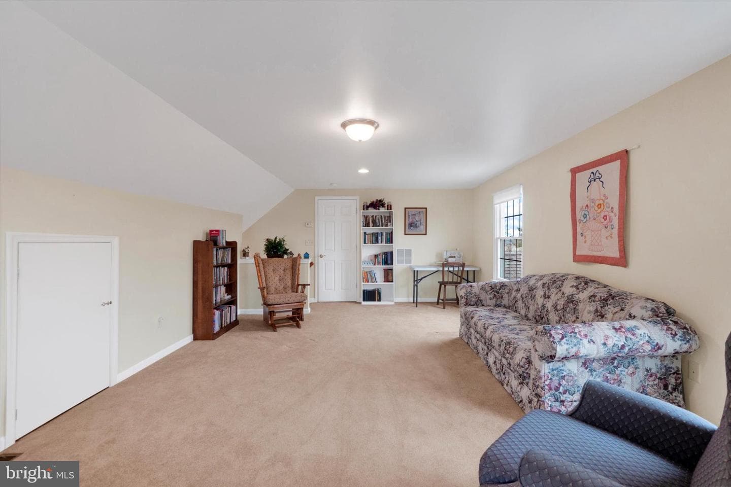 13323 Maugansville Road photo 24