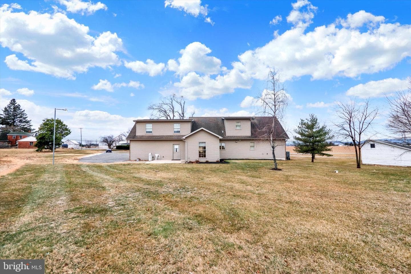 13323 Maugansville Road photo 26