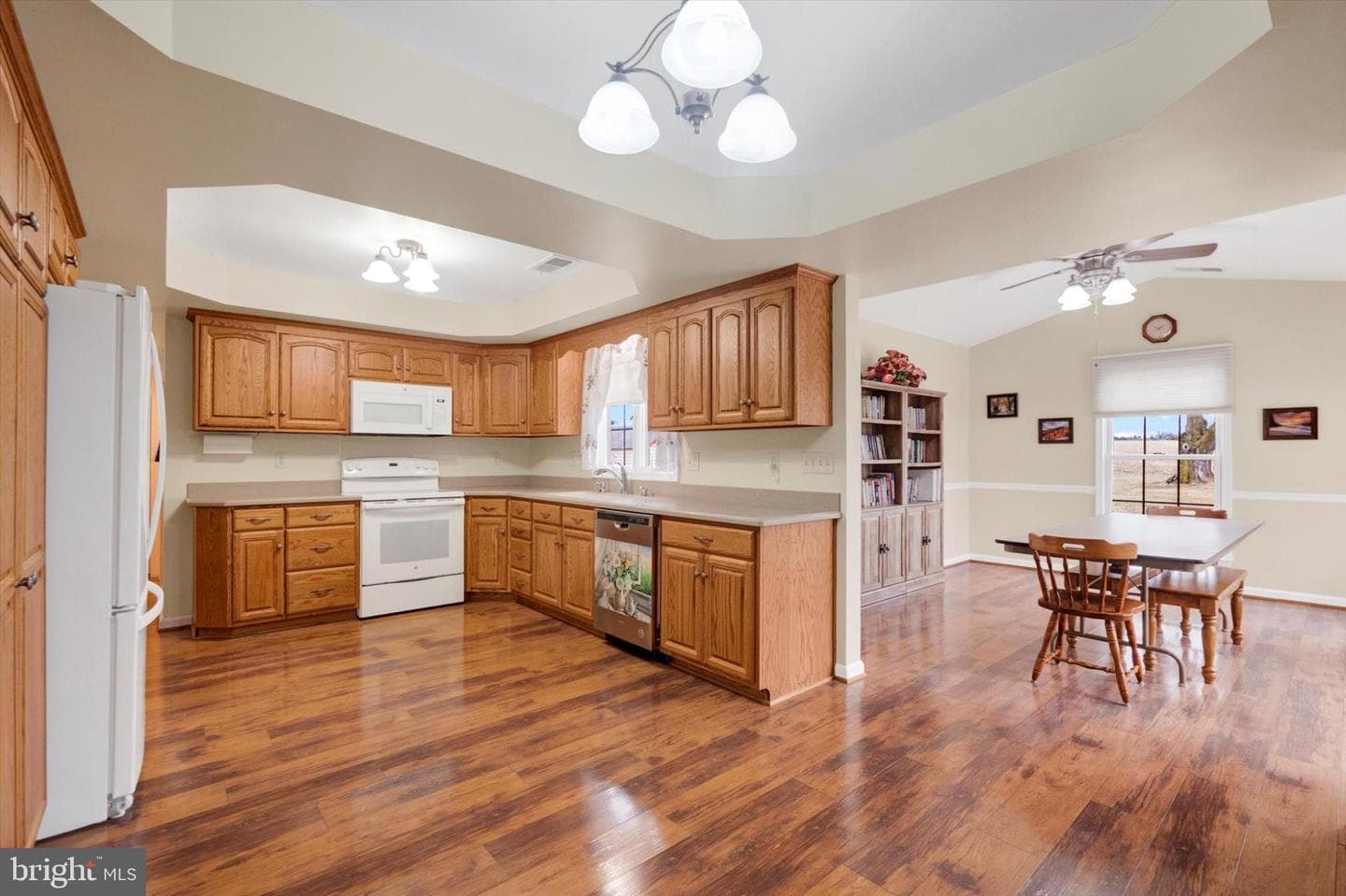 13323 Maugansville Road photo 4