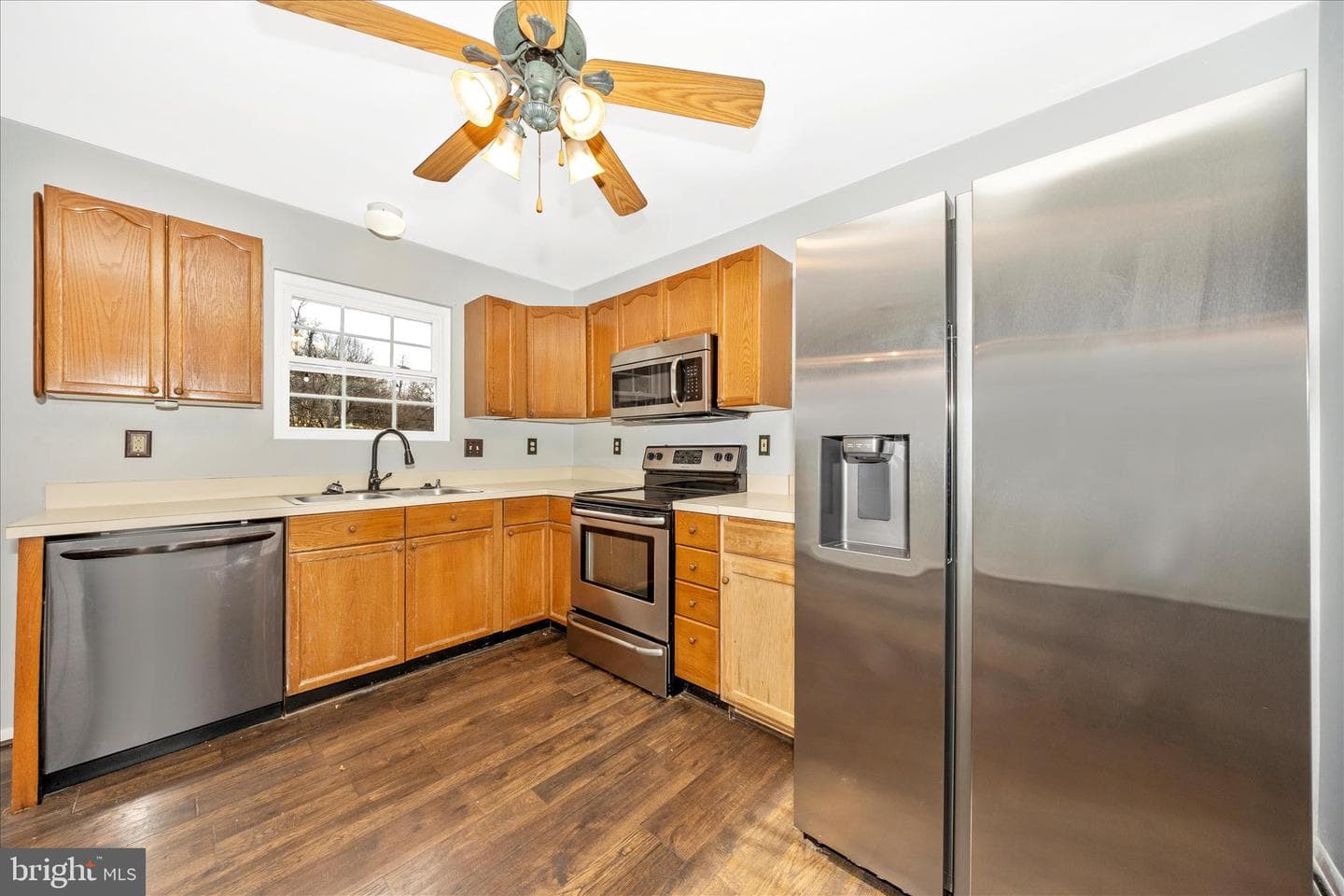 103 Rebeccas Court photo 16