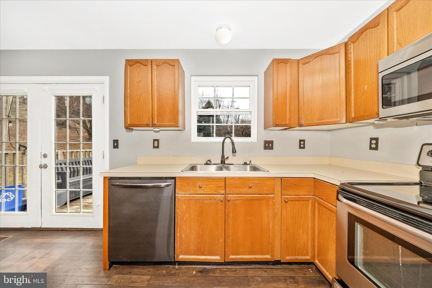 103 Rebeccas Court photo 17