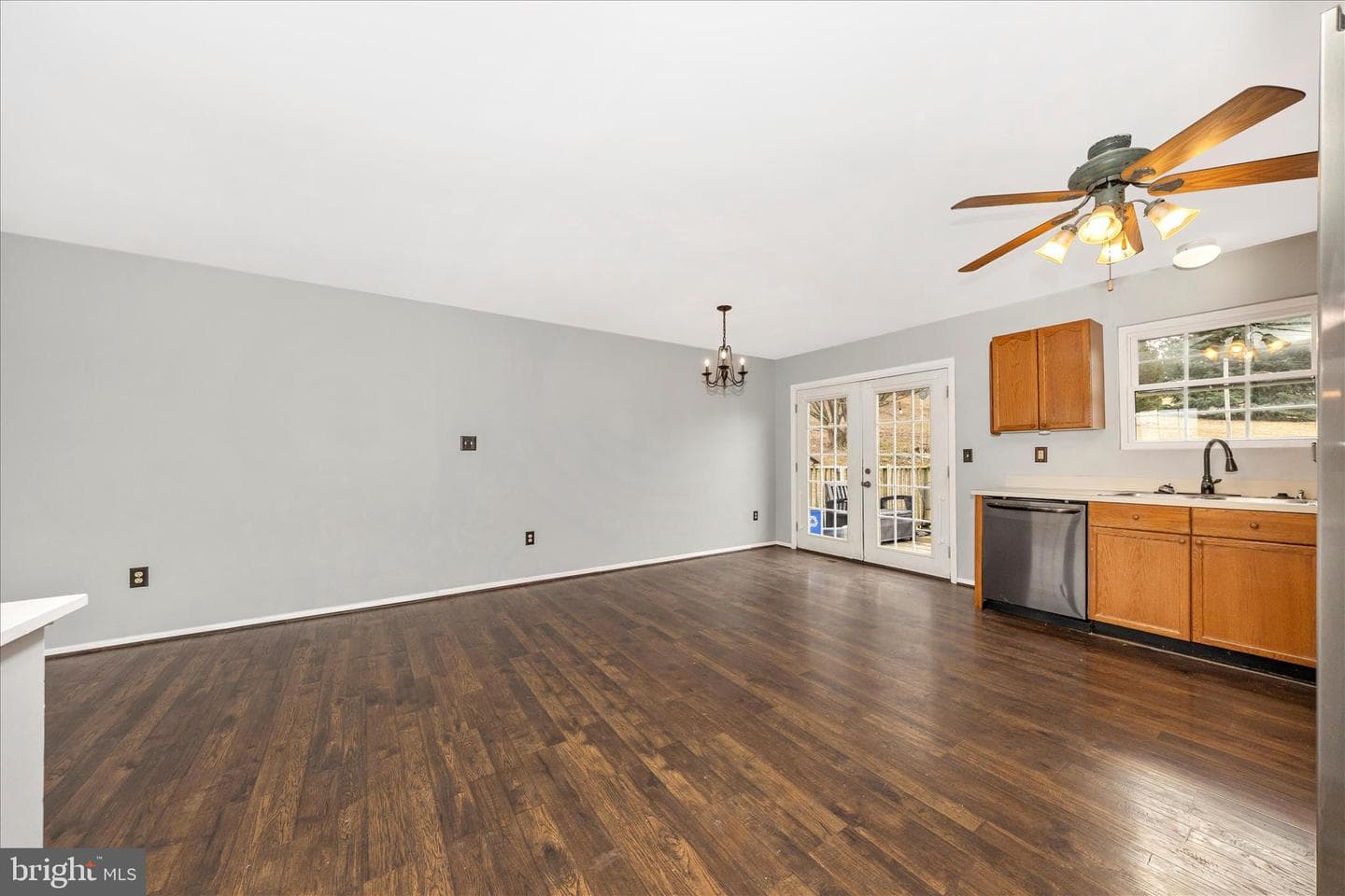 103 Rebeccas Court photo 4