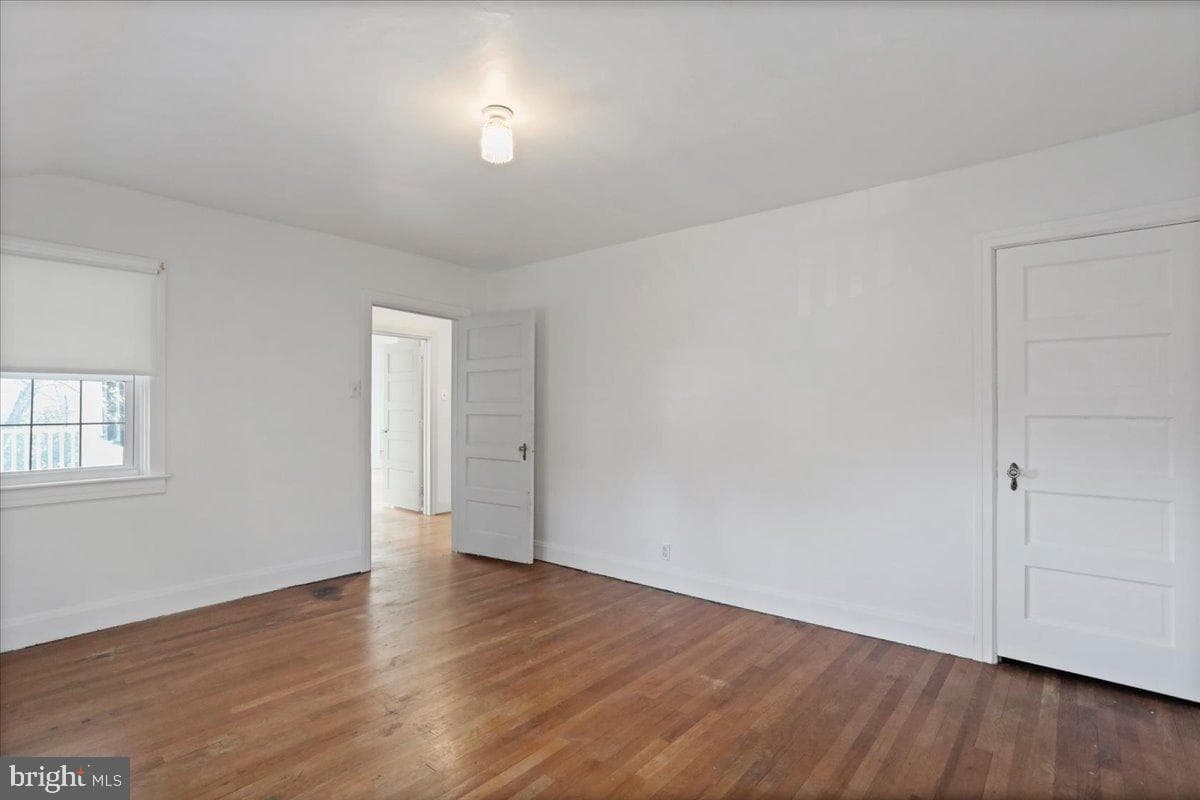 19011 Orchard Terrace Road photo 30