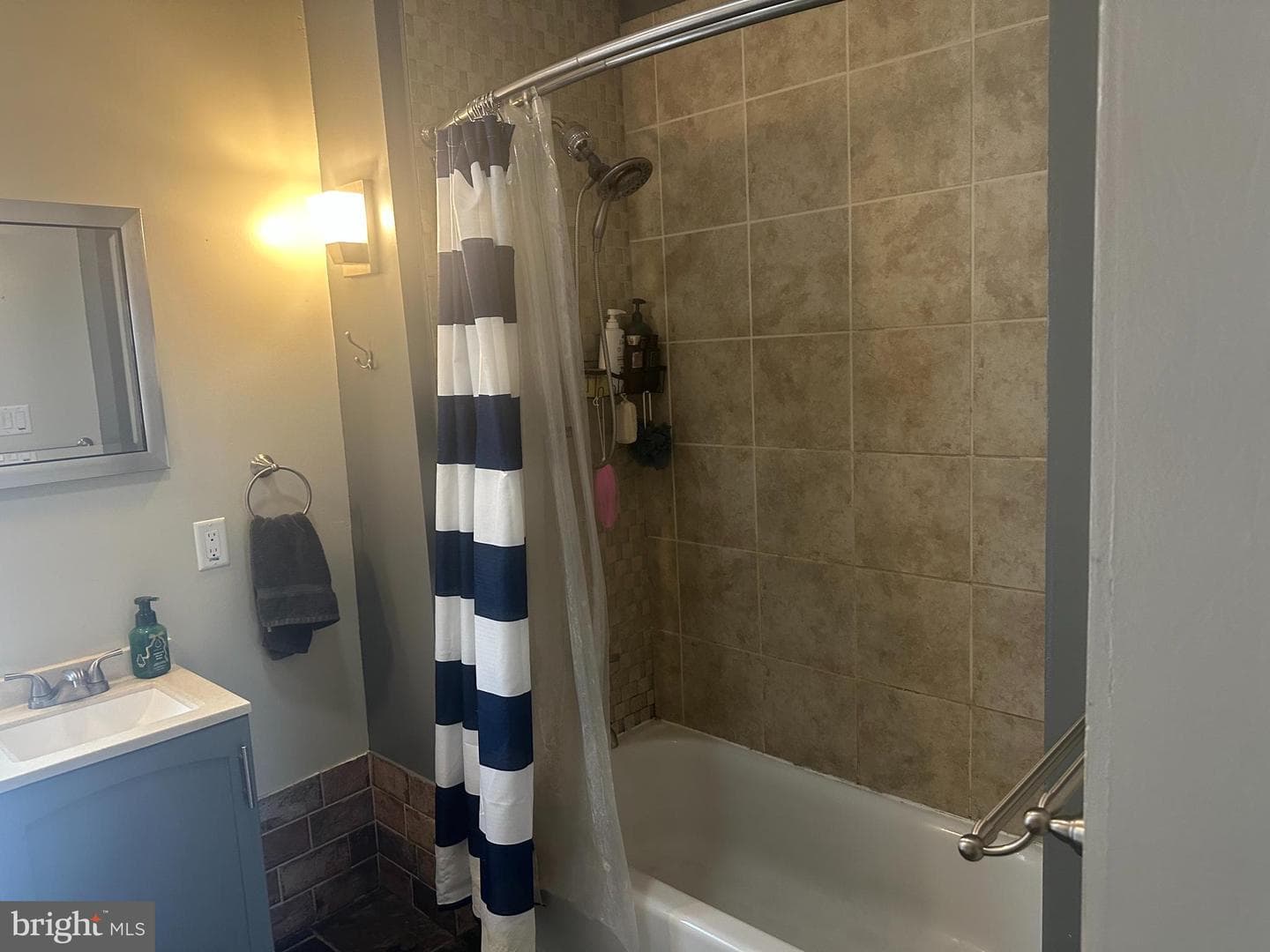 119 N Mulberry Street photo 12