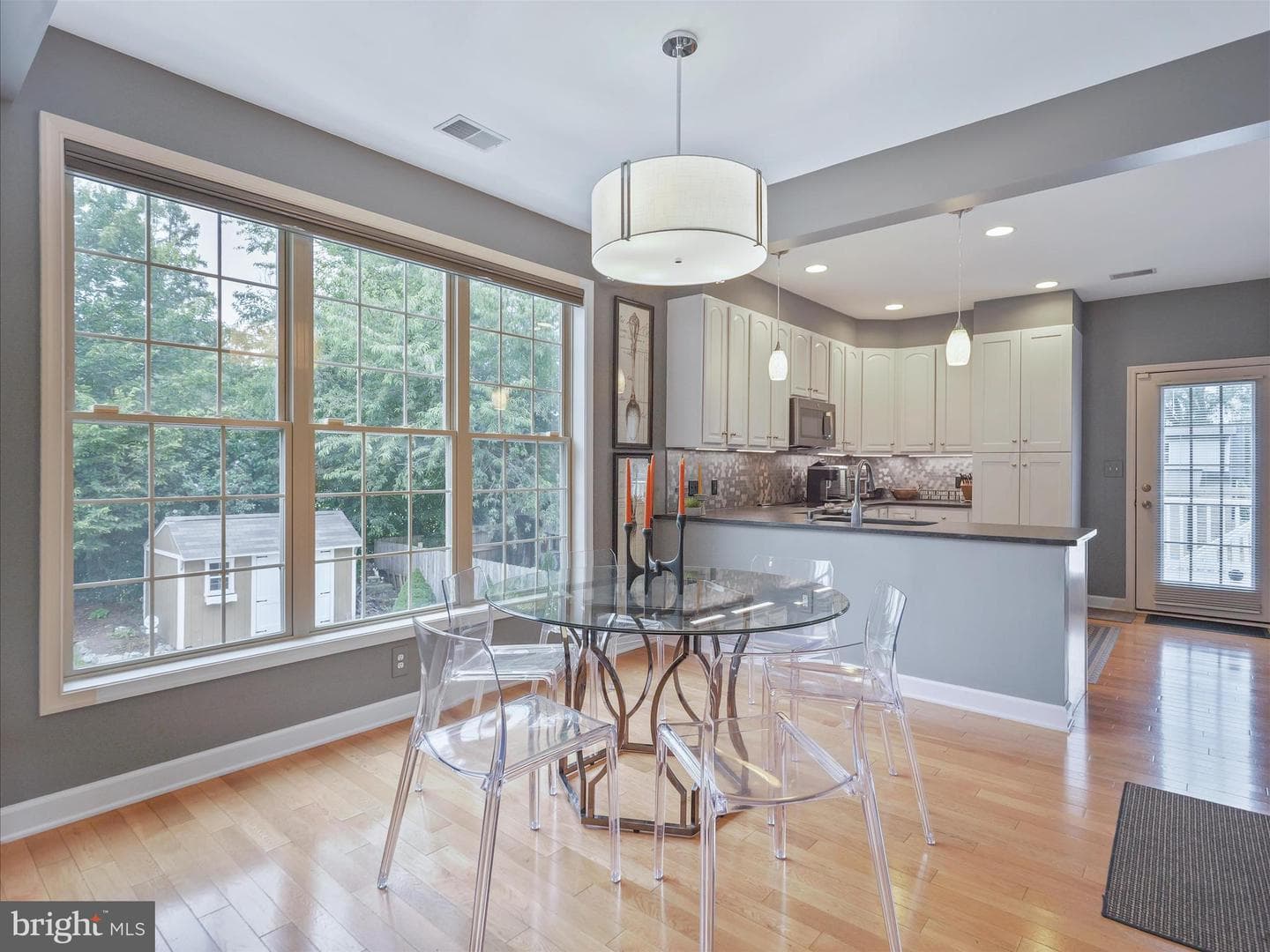 14016 Weaver Avenue photo 10