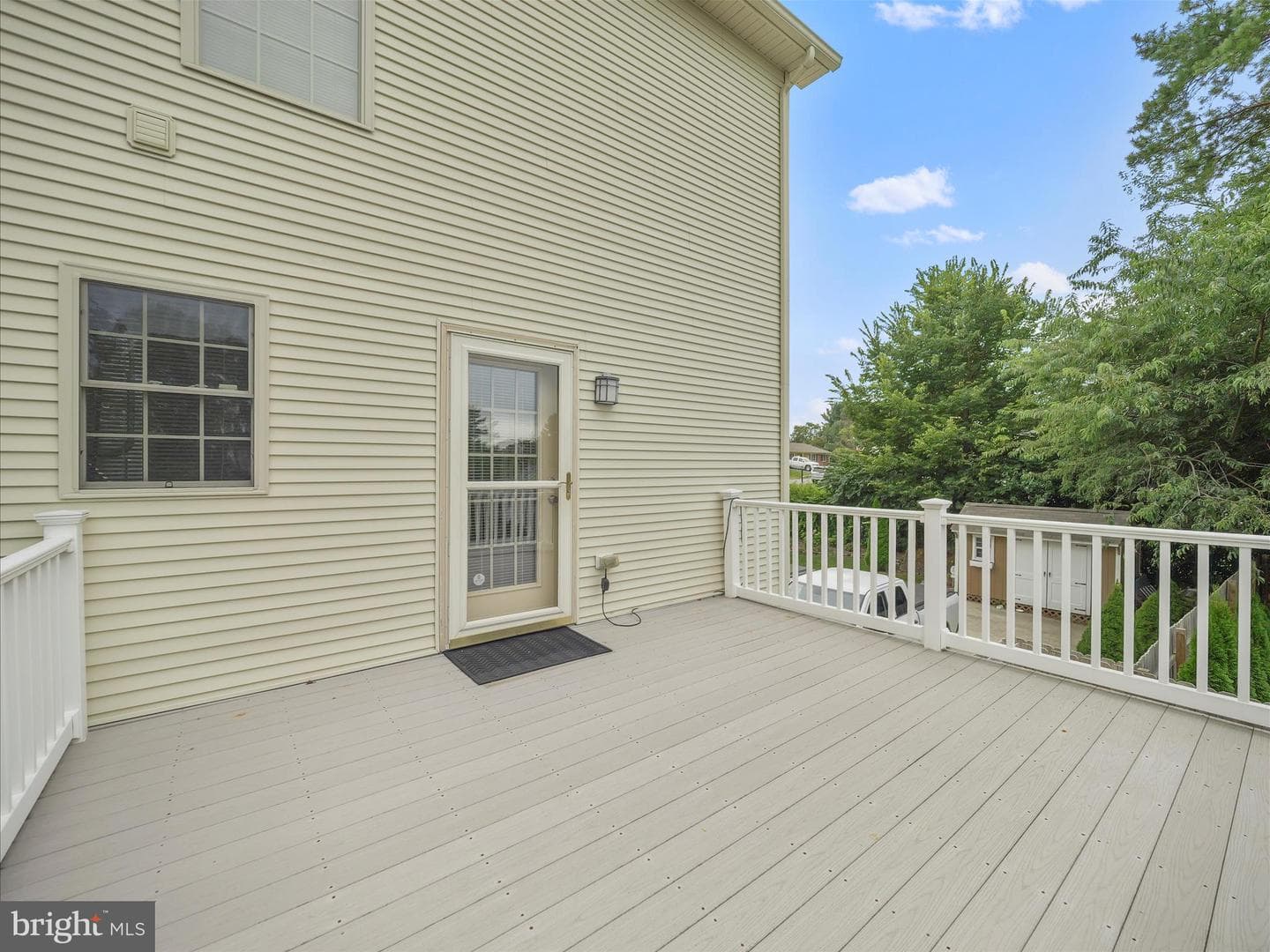 14016 Weaver Avenue photo 19