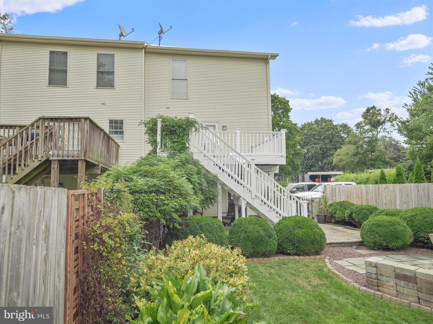 14016 Weaver Avenue photo 33