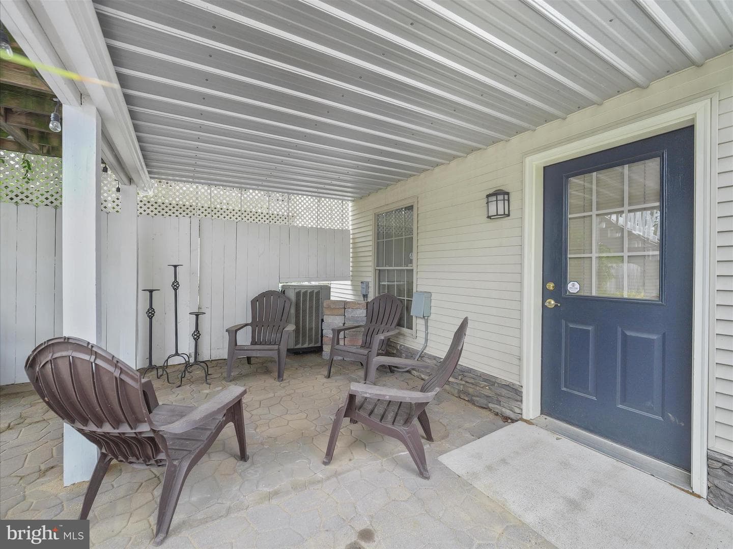 14016 Weaver Avenue photo 35