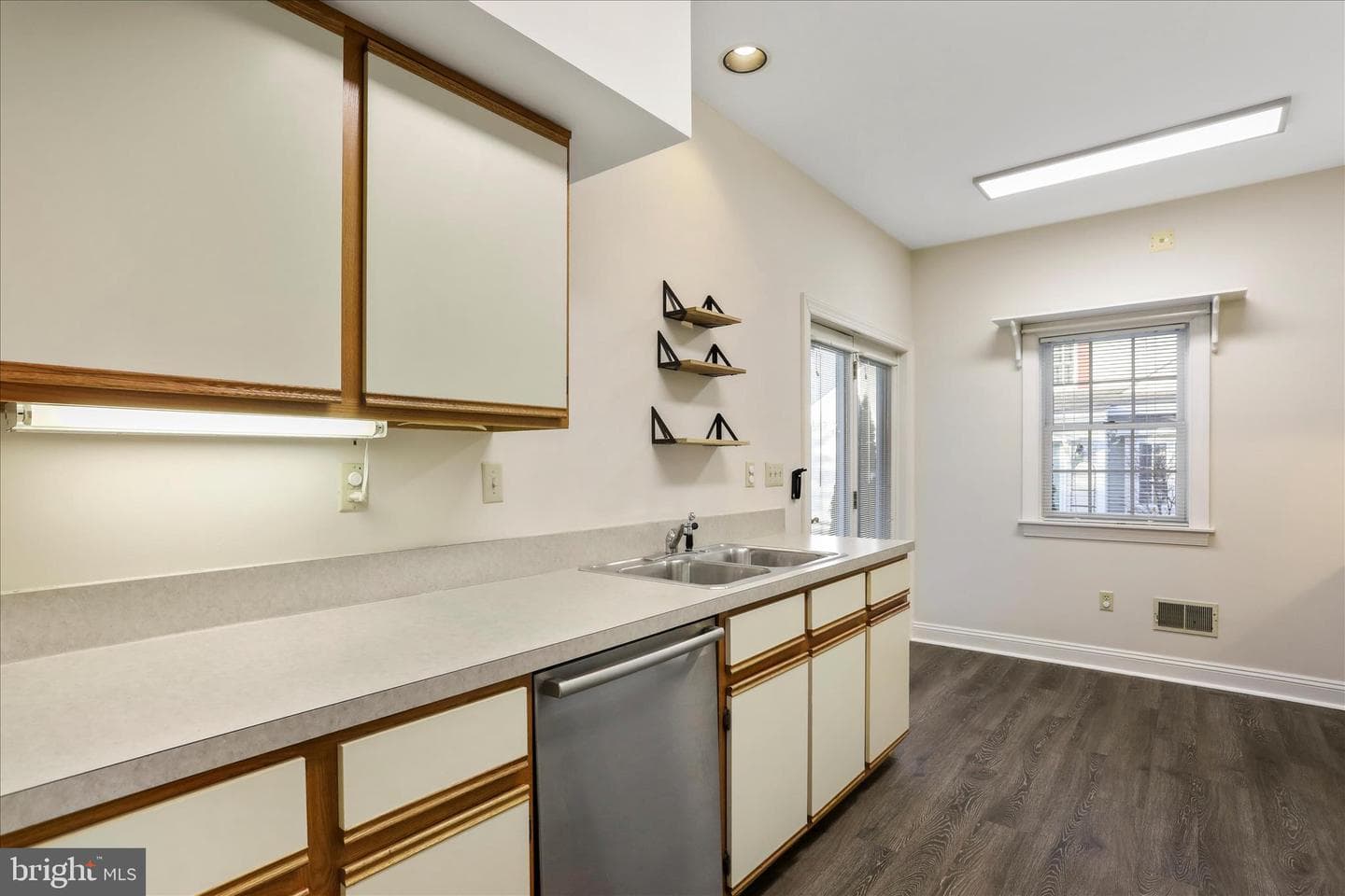 13404 Arbor Drive photo 14