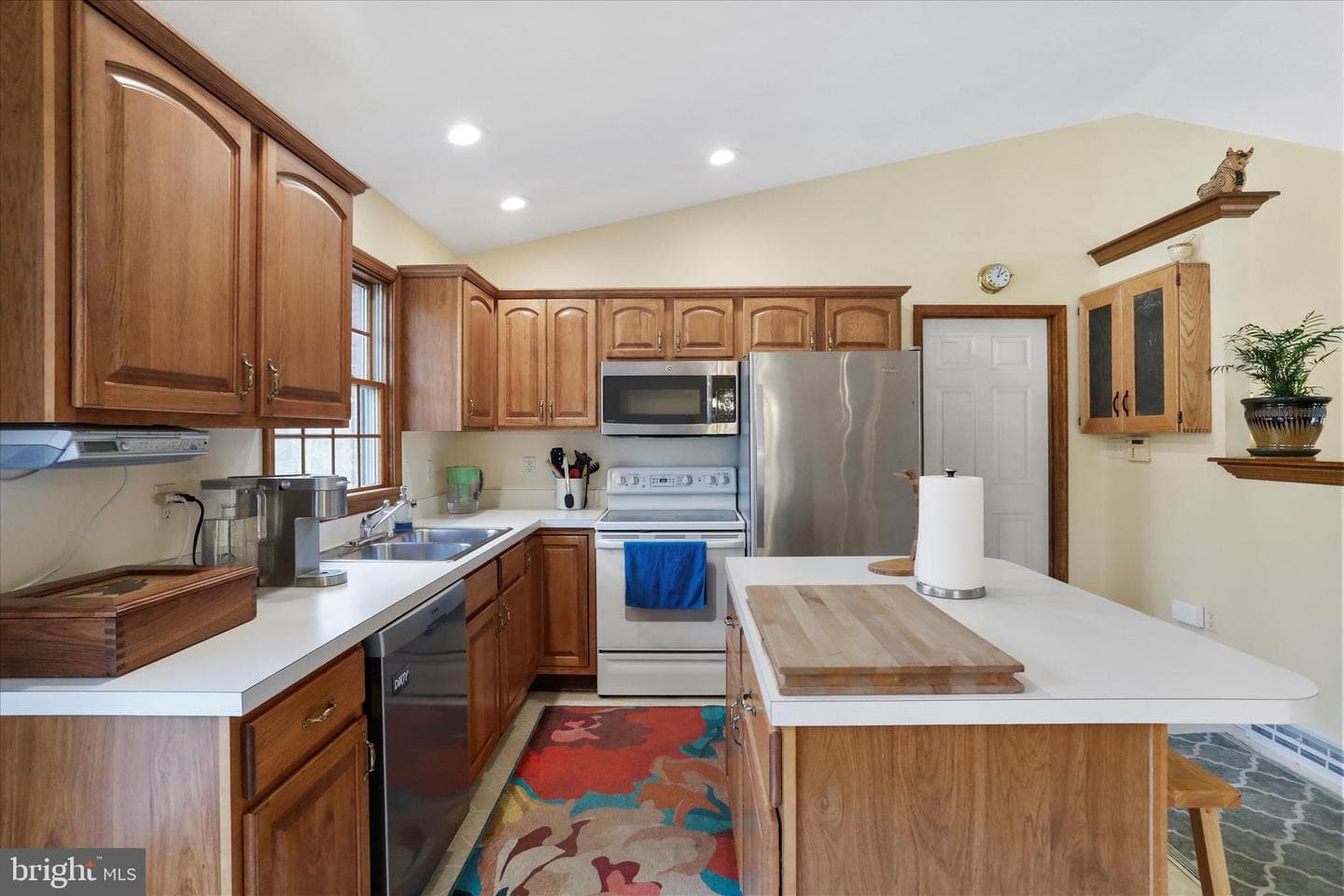 165 Stanford Road photo 12